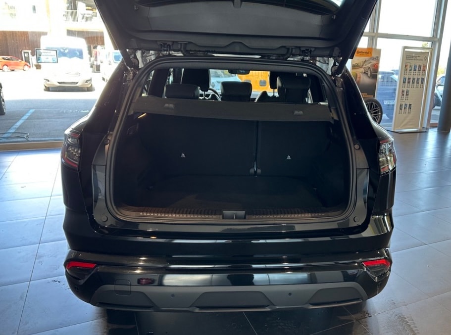 RENAULT Austral 1.2 HEV 200 Techno Esprit Alpine A-image-8