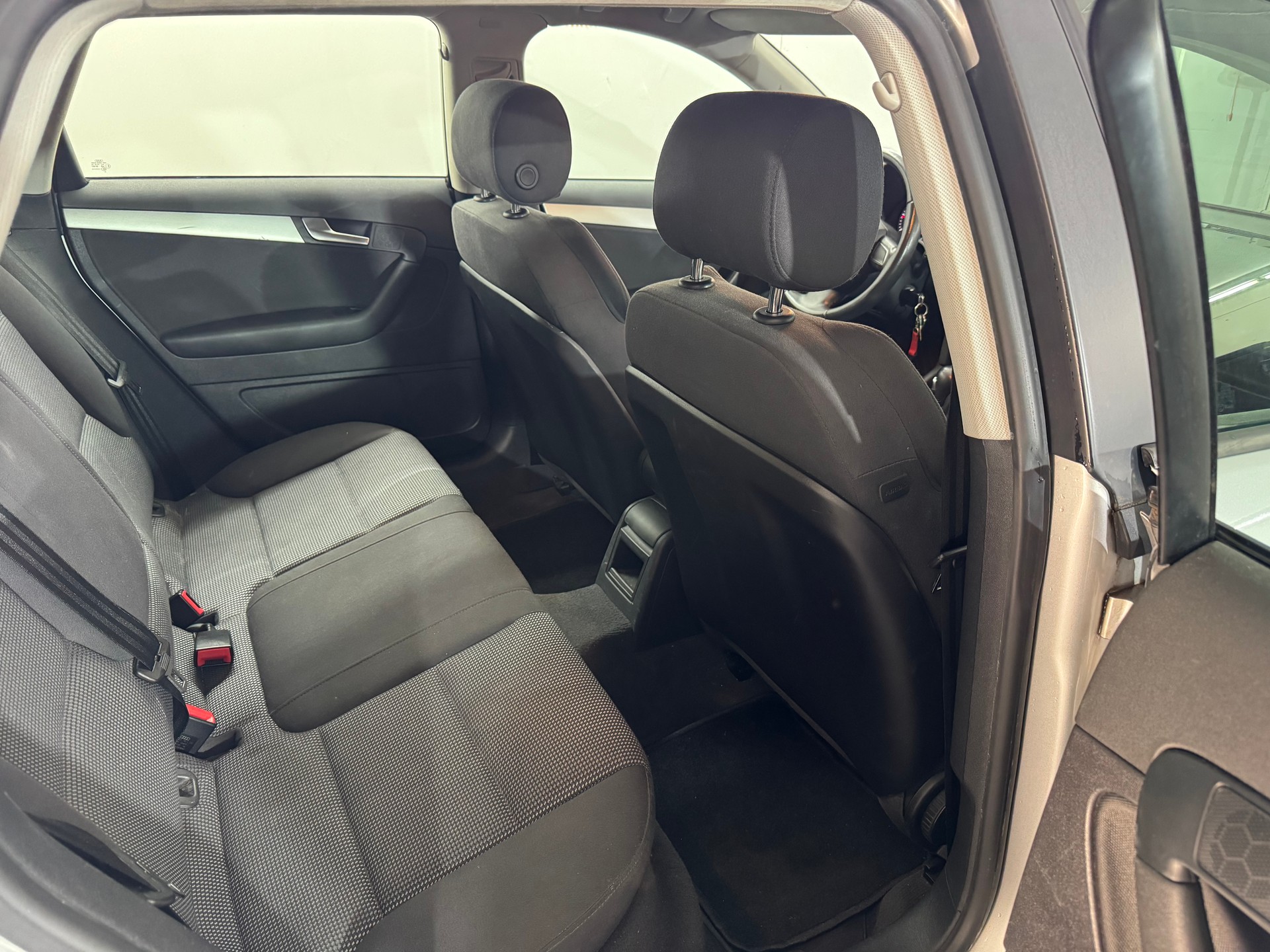 AUDI A3 Sportback 2.0 TDI Attraction S-tronic-image-11