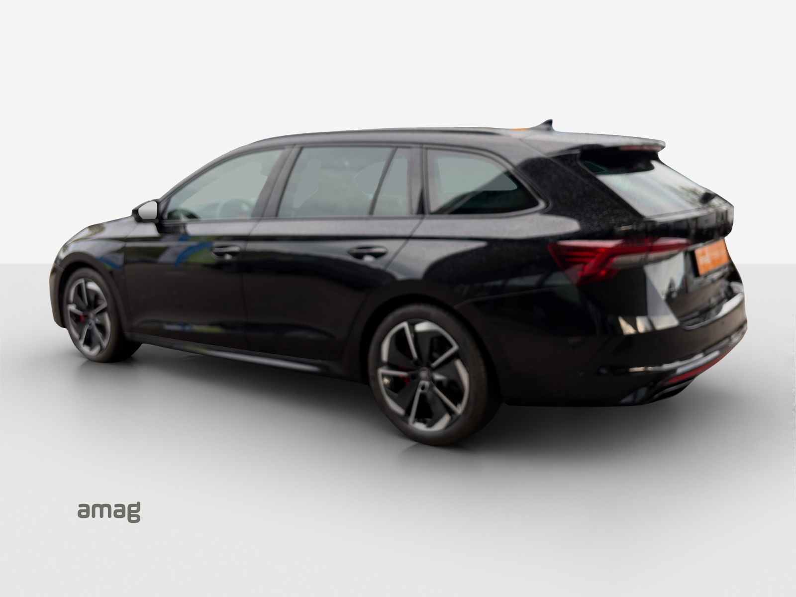 SKODA Octavia Combi 2.0 TSI DSG RS-image-2
