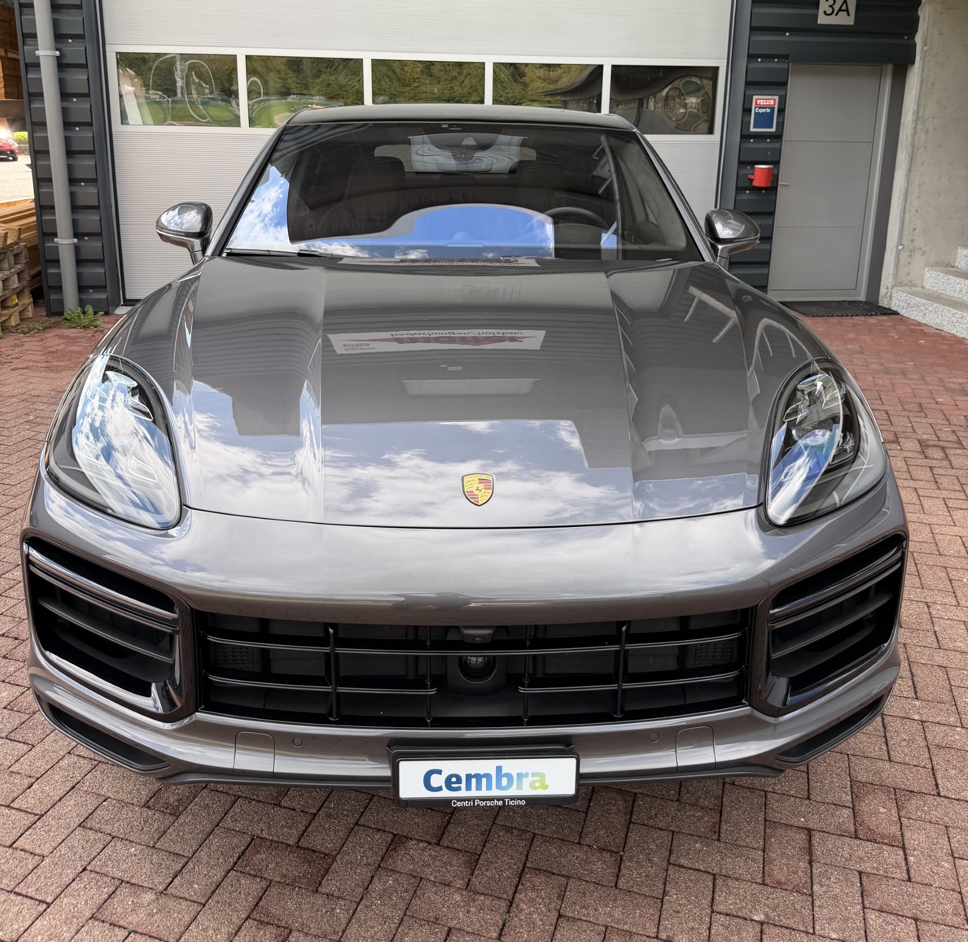 Car photo