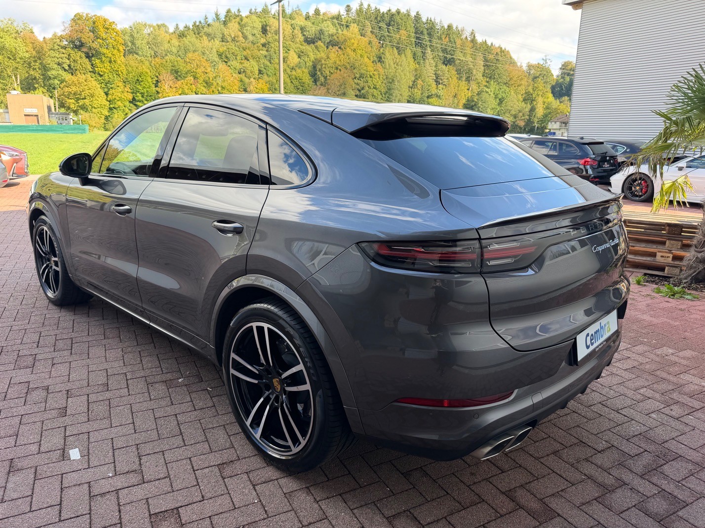 PORSCHE Cayenne Turbo Coupé-image-5
