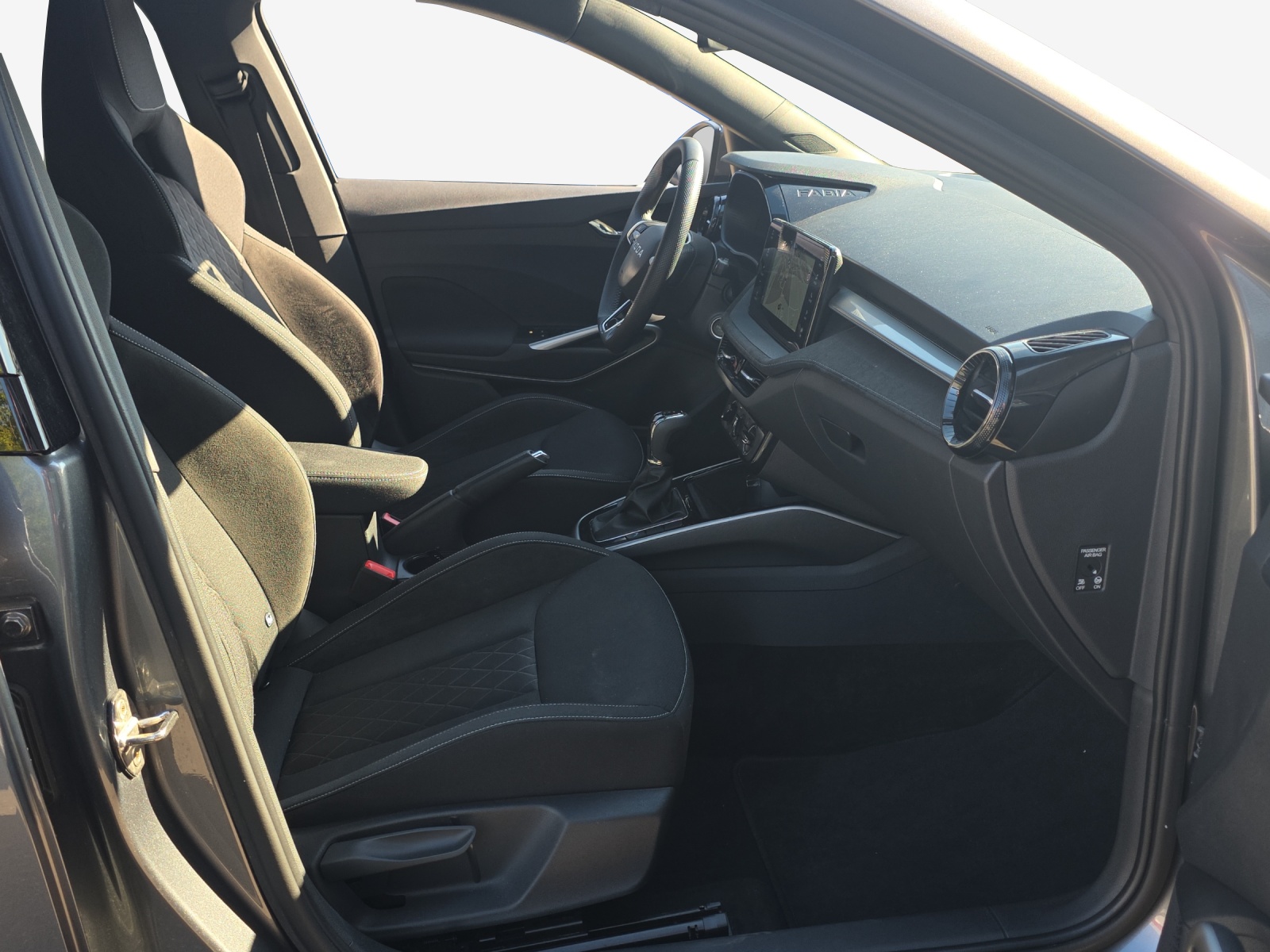 SKODA Fabia 1.0 TSI Dynamic DSG-image-14
