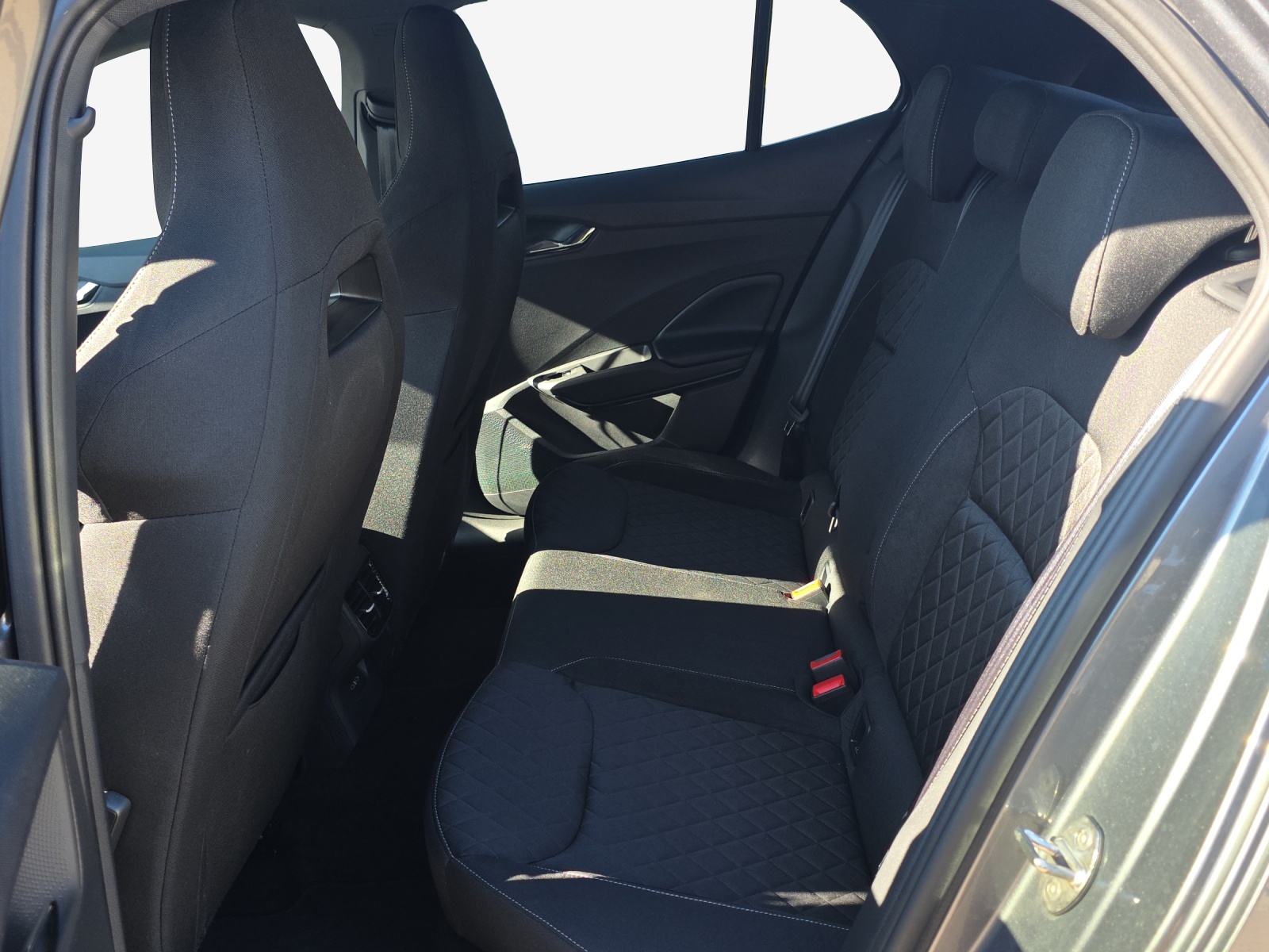 SKODA Fabia 1.0 TSI Dynamic DSG-image-10