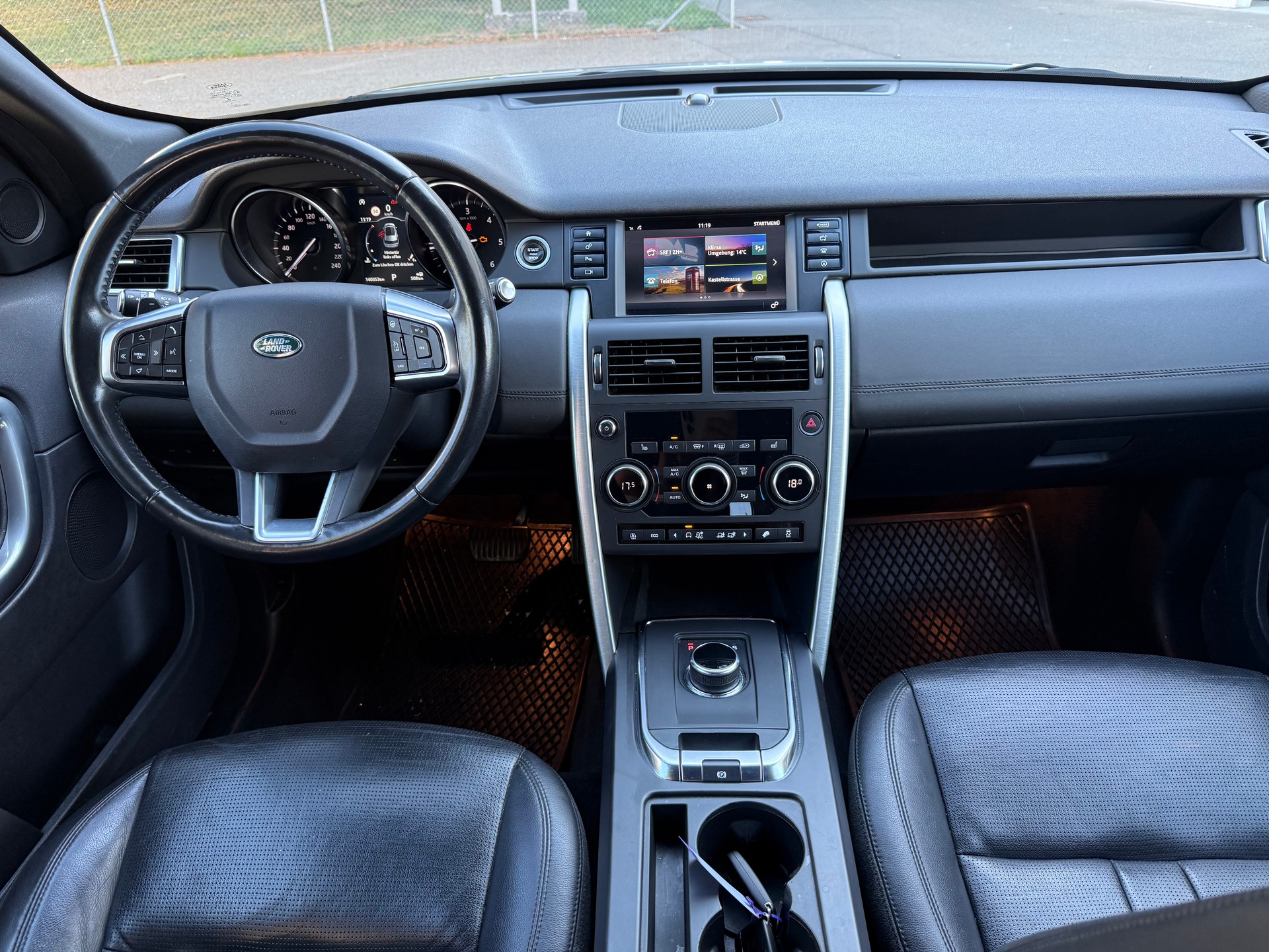 LAND ROVER Discovery Sport 2.0 TD4 HSE AT9-image-7