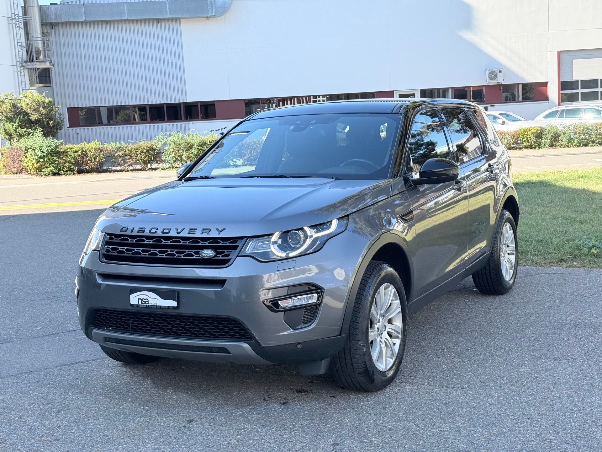 LAND ROVER Discovery Sport 2.0 TD4 HSE AT9-image-1