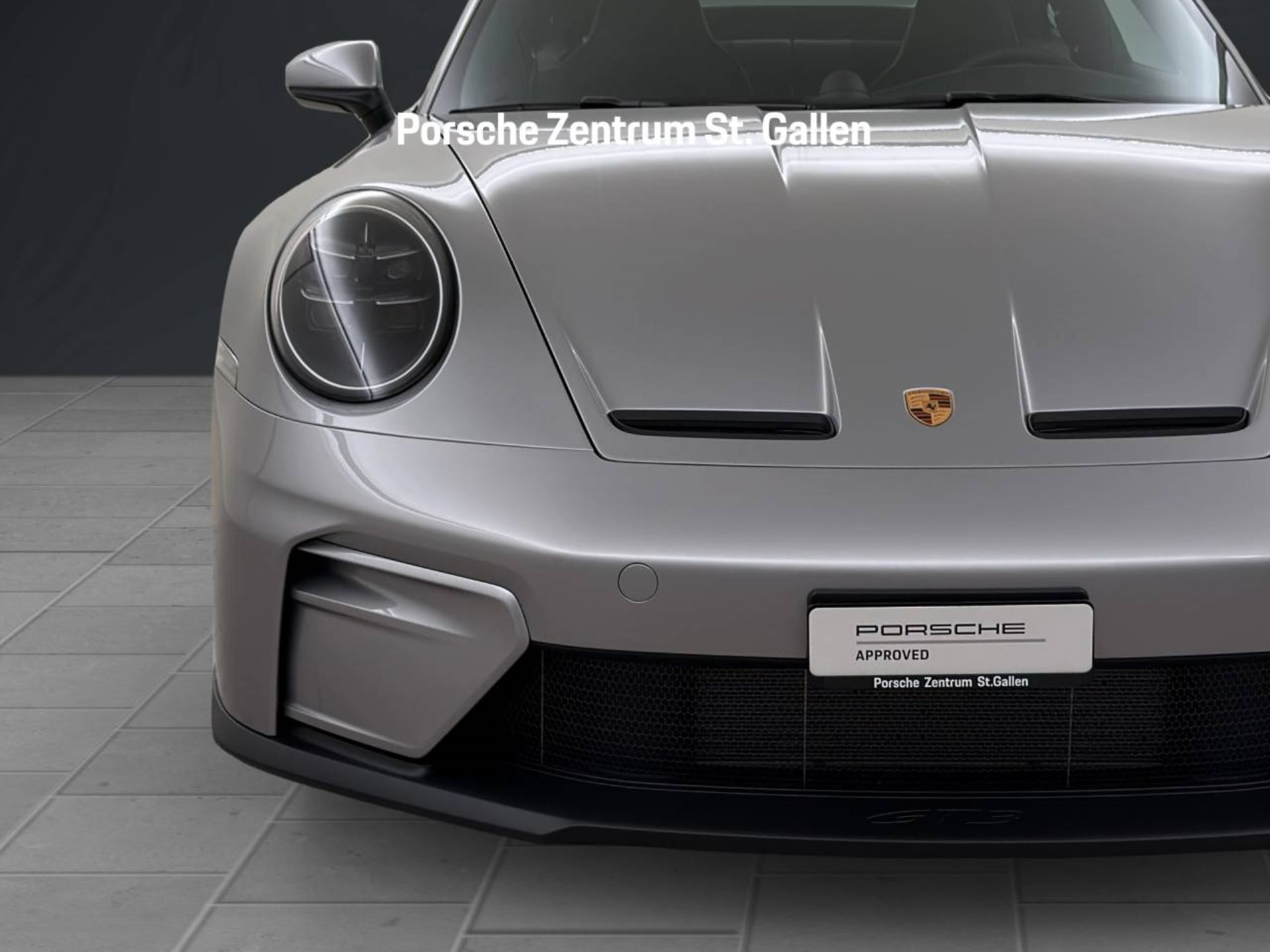 PORSCHE 911 GT3 mit Touring-Paket-image-8