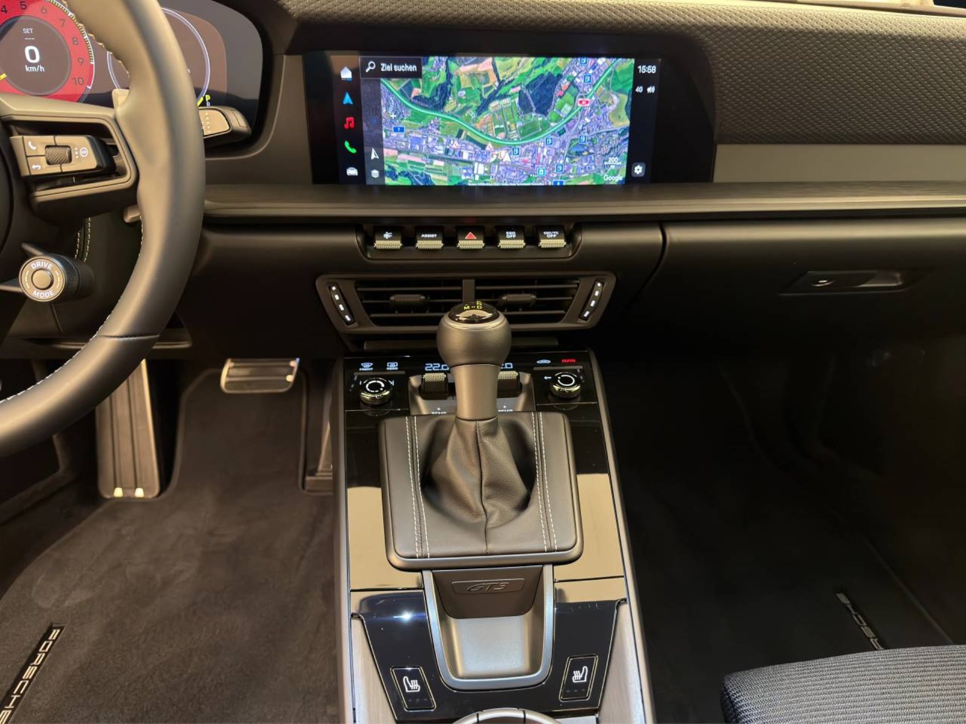 PORSCHE 911 GT3 mit Touring-Paket-image-15