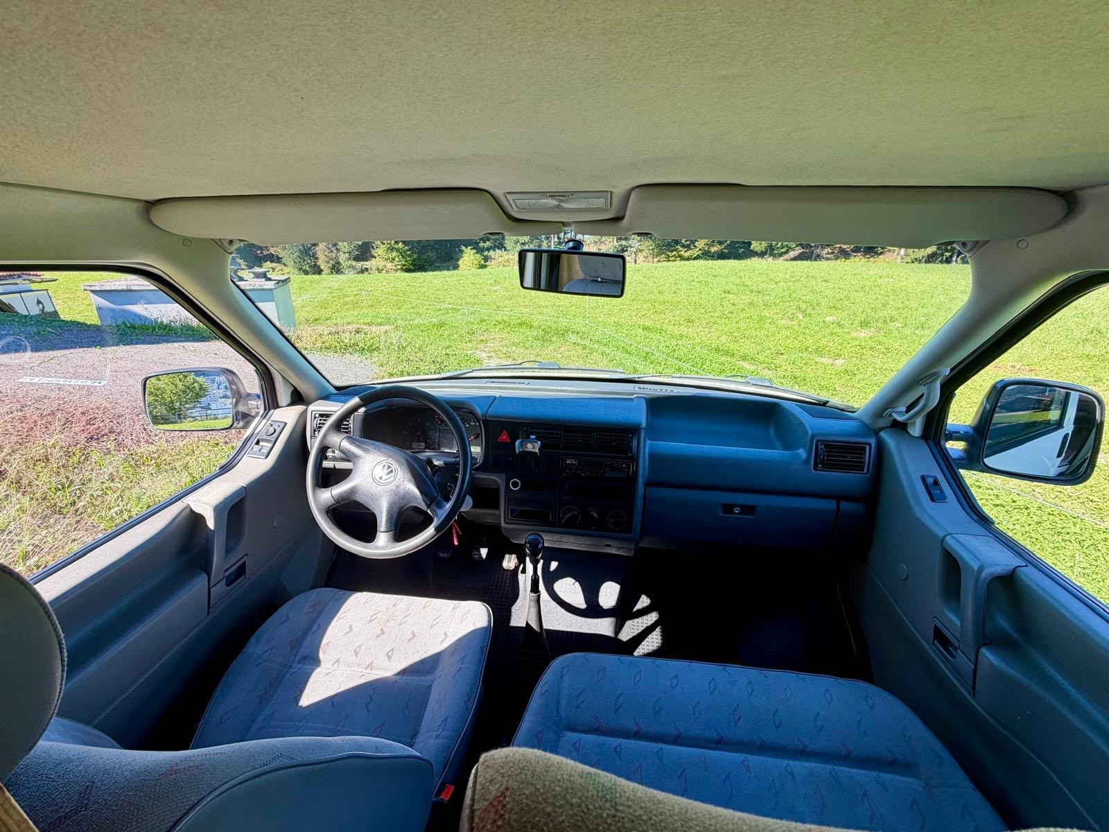 VW Wohnwagen-image-4