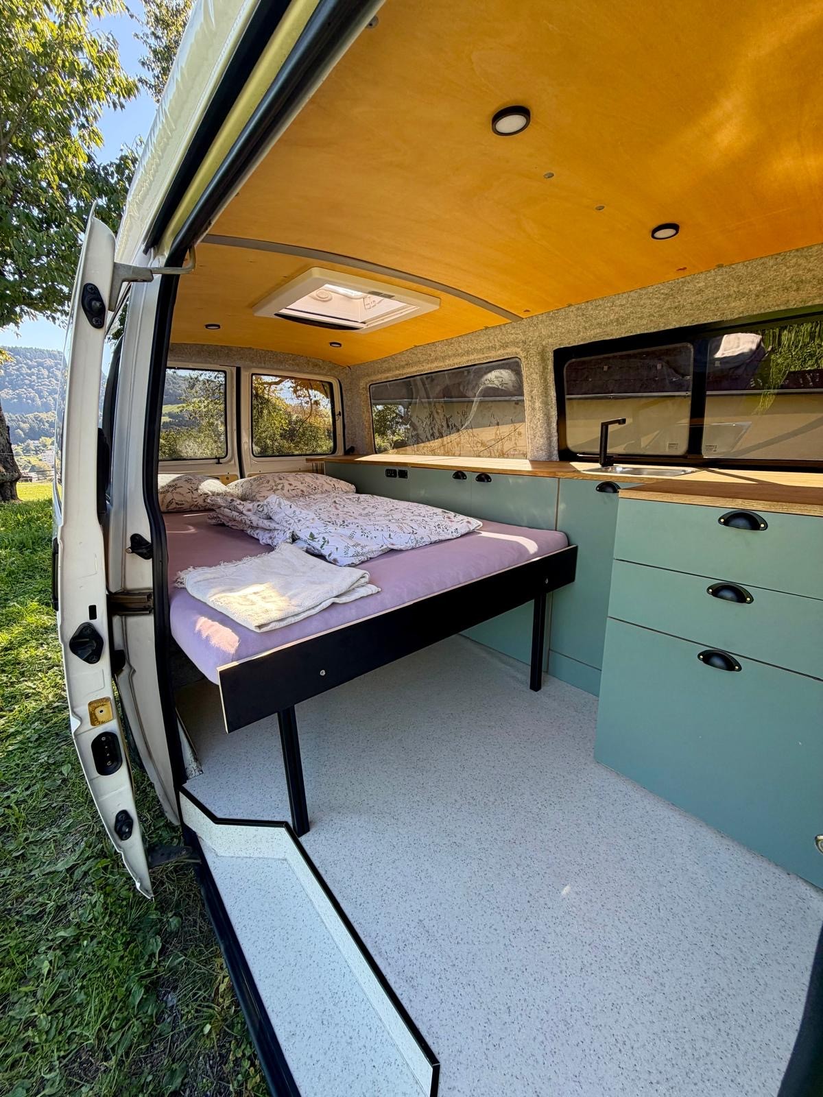 VW Wohnwagen-image-7