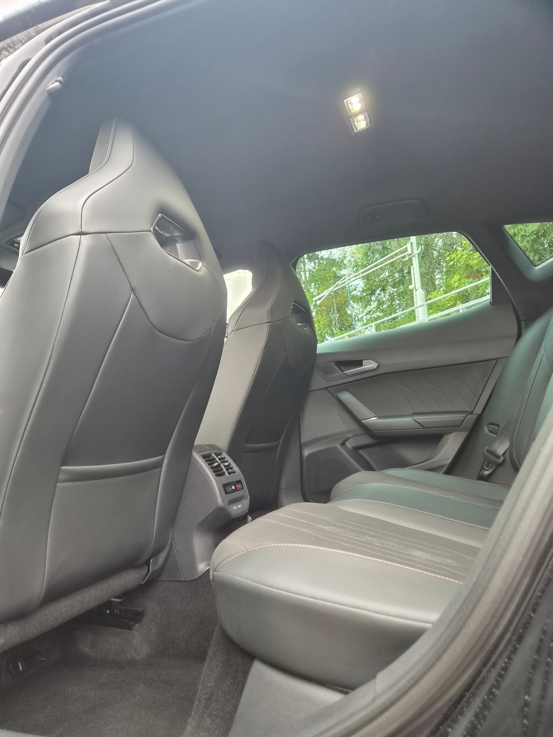 CUPRA 2.0 TSI VZ 4Drive DSG-image-7