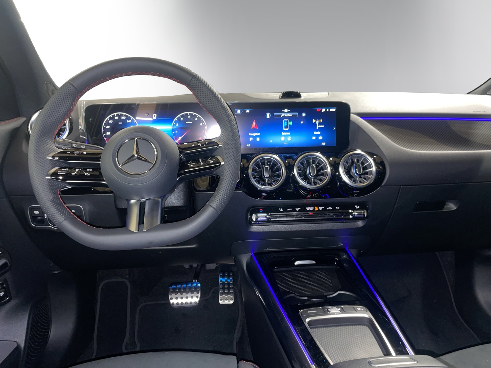 MERCEDES-BENZ GLA 200 Night Star 7G-DCT-image-10