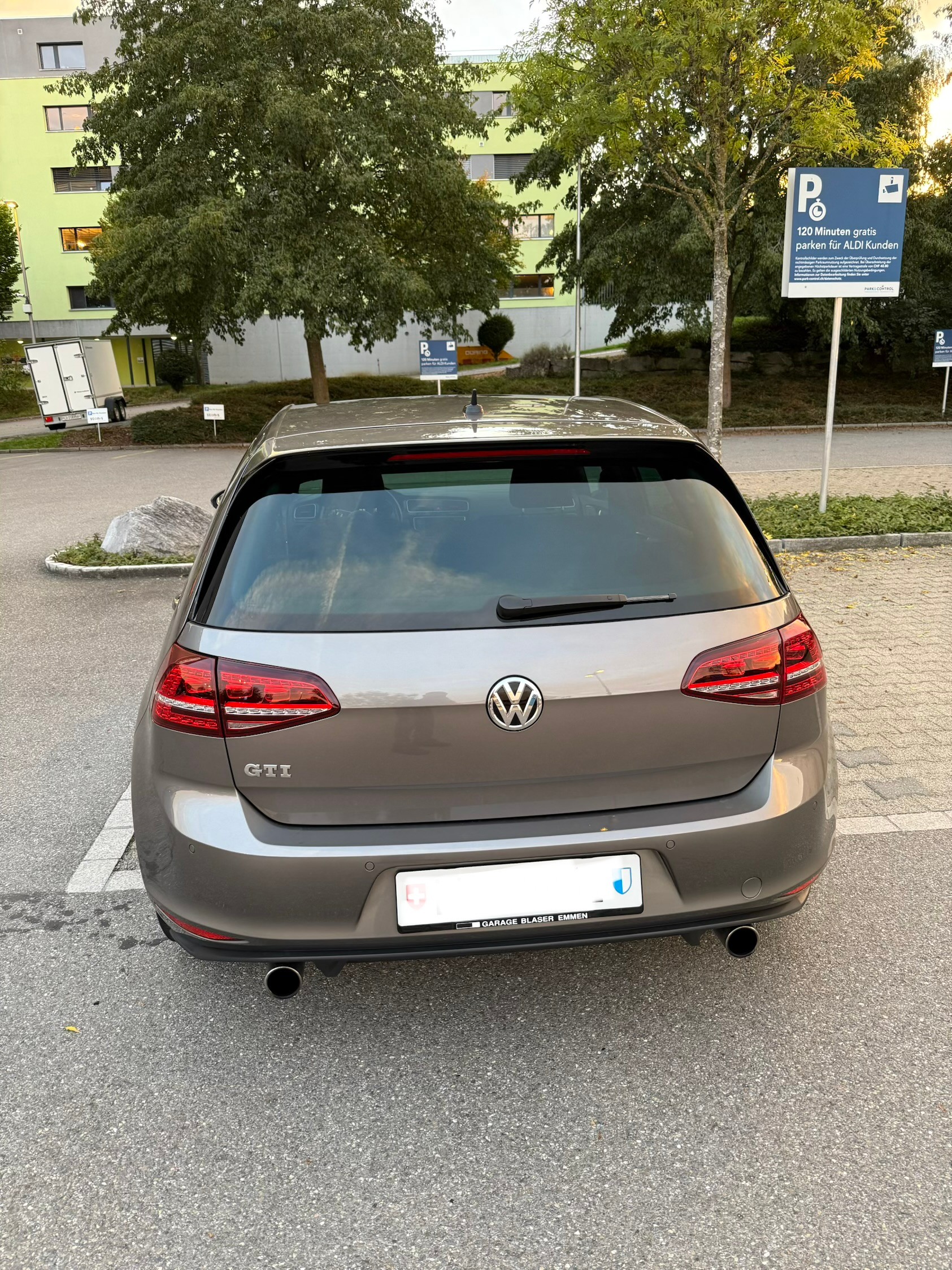 VW 2.0 TSI GTI-image-2