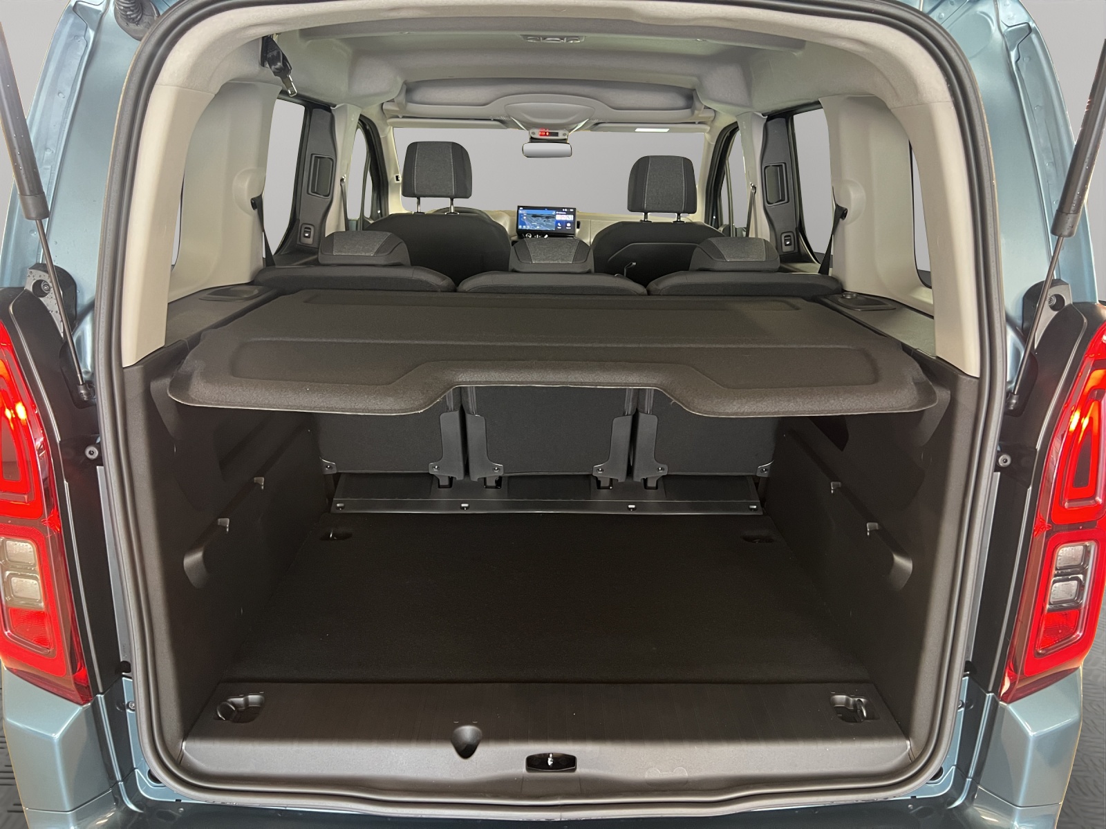OPEL Combo 1.2 Turbo 110PS-image-13
