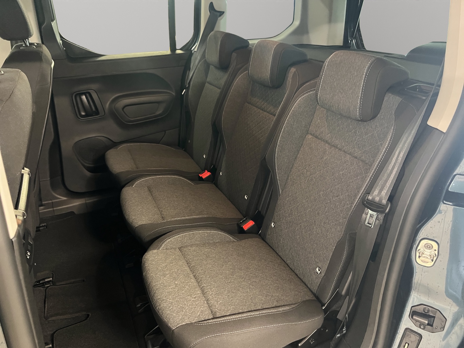 OPEL Combo 1.2 Turbo 110PS-image-10