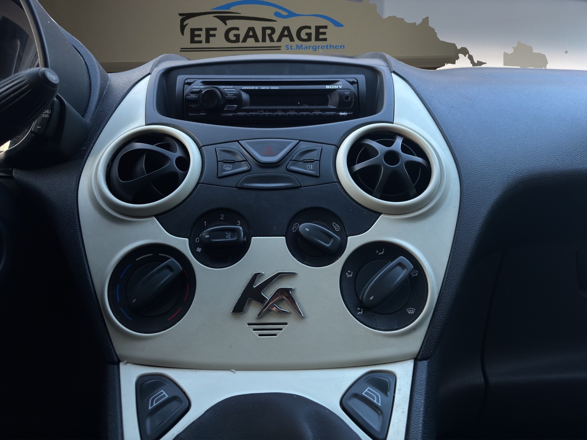 FORD KA 1.25 Titanium-image-18