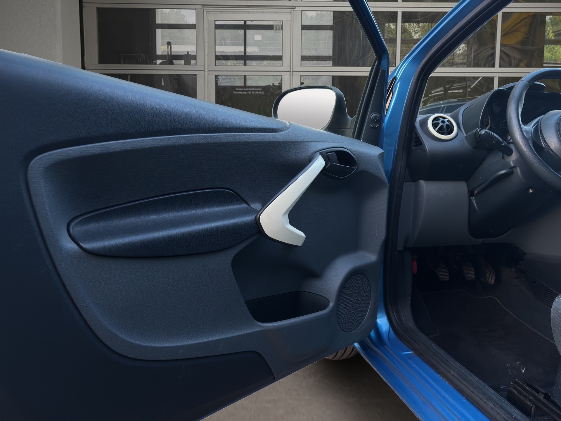 FORD KA 1.25 Titanium-image-9