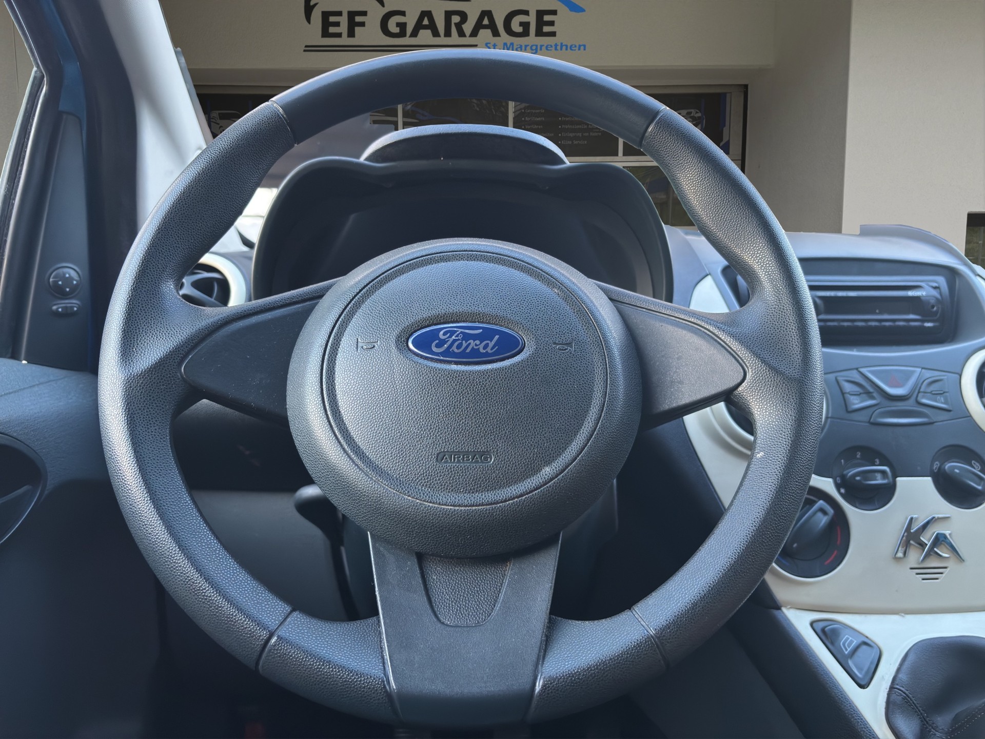 FORD KA 1.25 Titanium-image-19