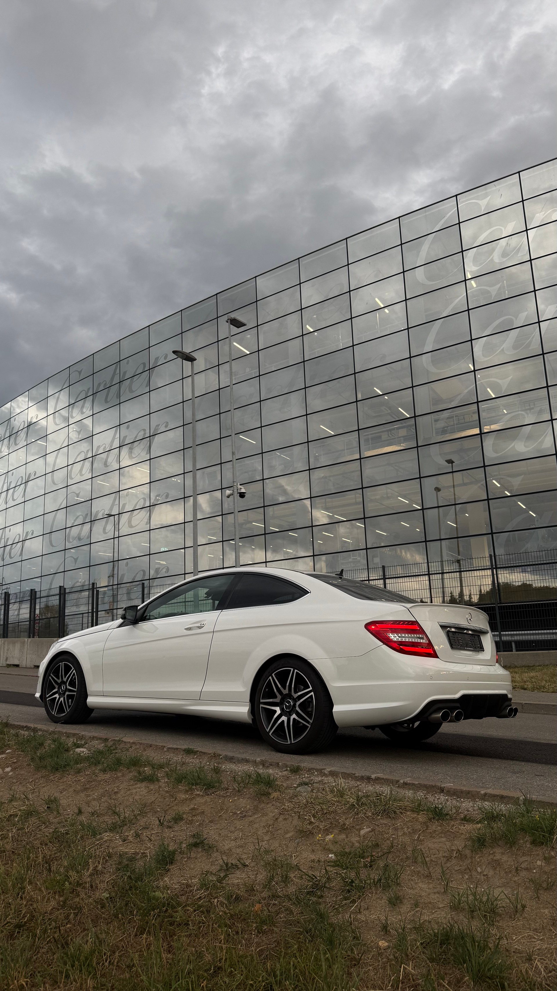 MERCEDES-BENZ C 180-image-1