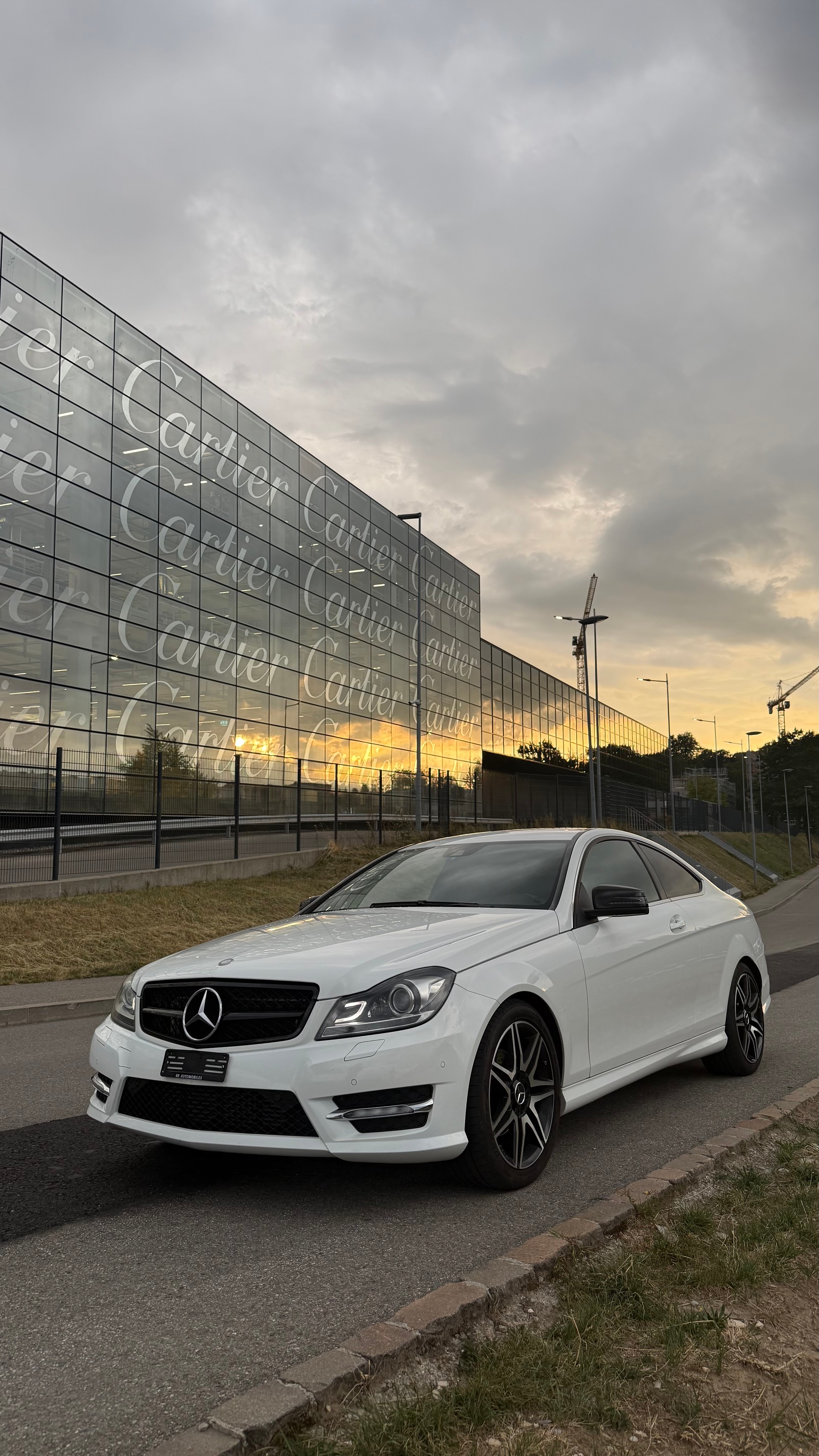 MERCEDES-BENZ C 180-image-0
