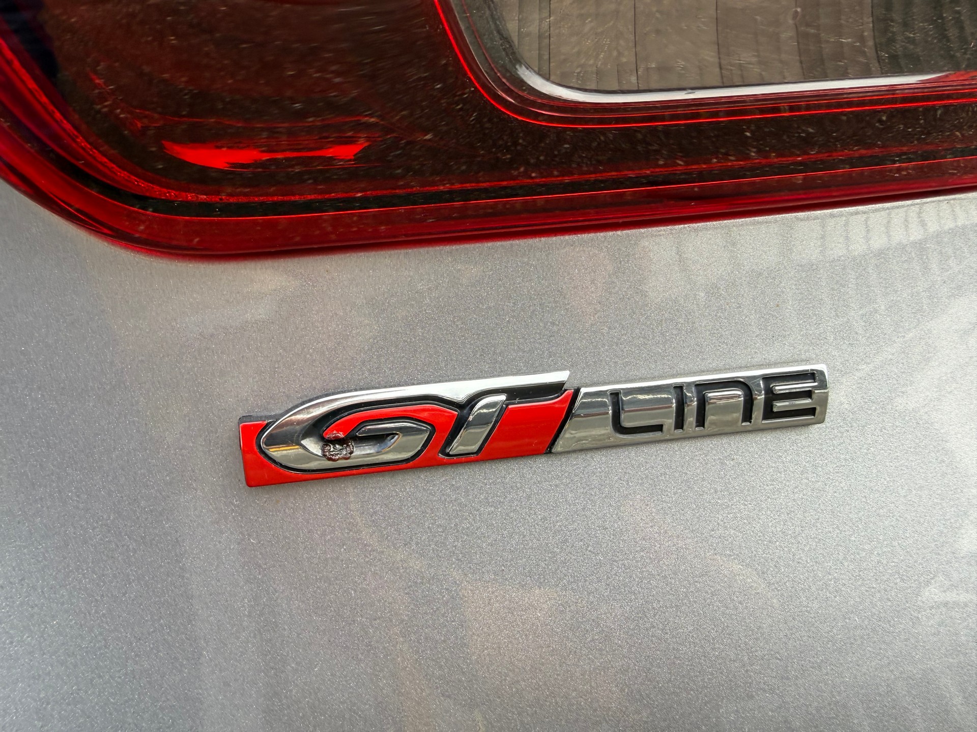 PEUGEOT 2008 1.2 PureTech GT Line EAT6-image-16