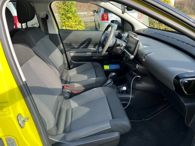 CITROEN C4 Cactus 1.6 BlueHDi Shine-image-5
