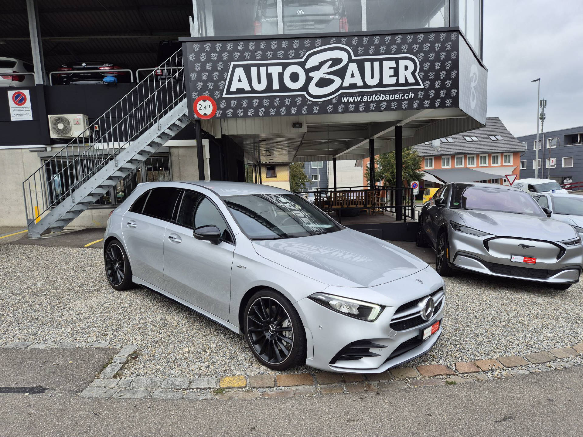 MERCEDES-BENZ A 35 AMG 4matic-image-0