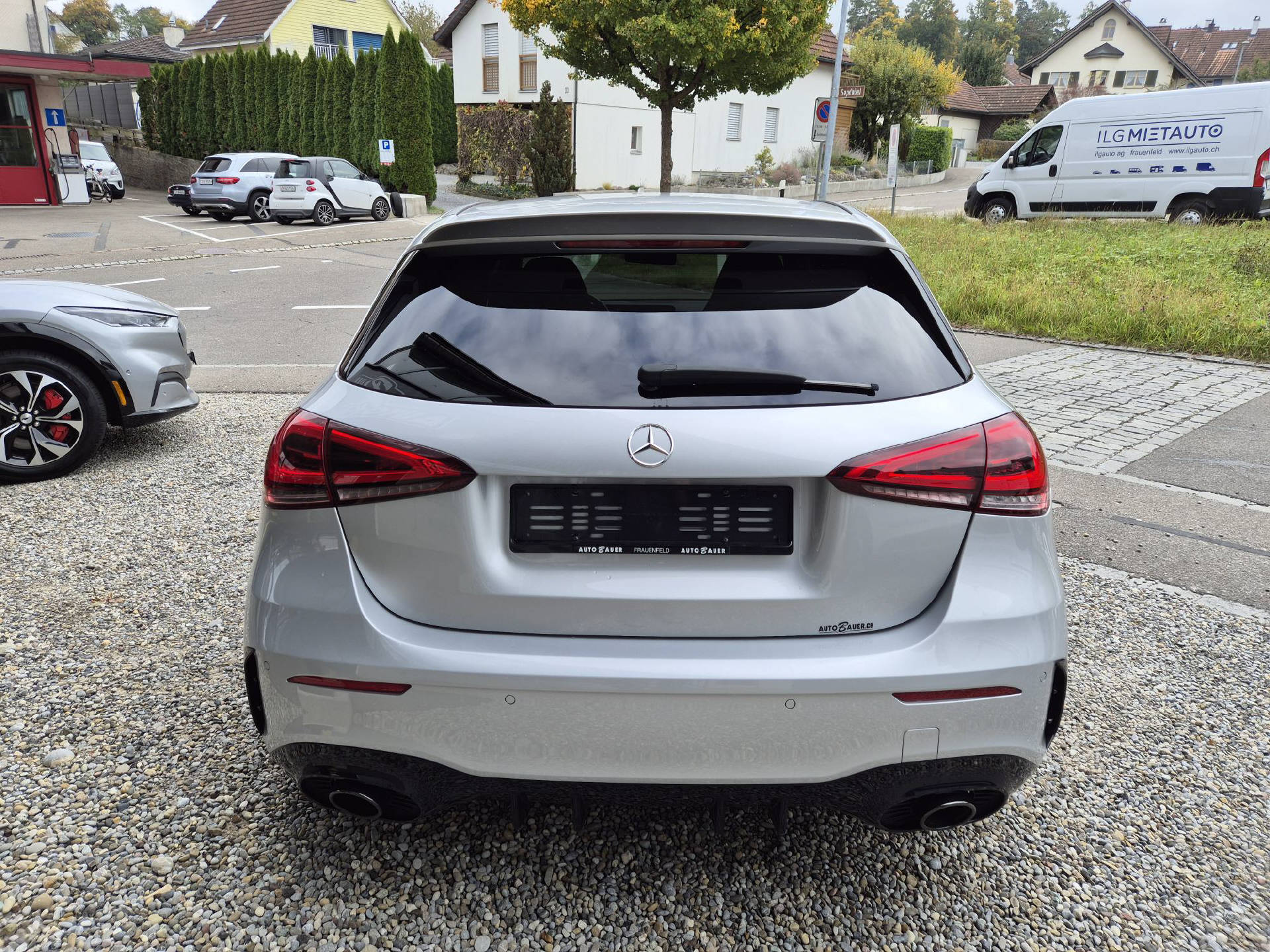 MERCEDES-BENZ A 35 AMG 4matic-image-5