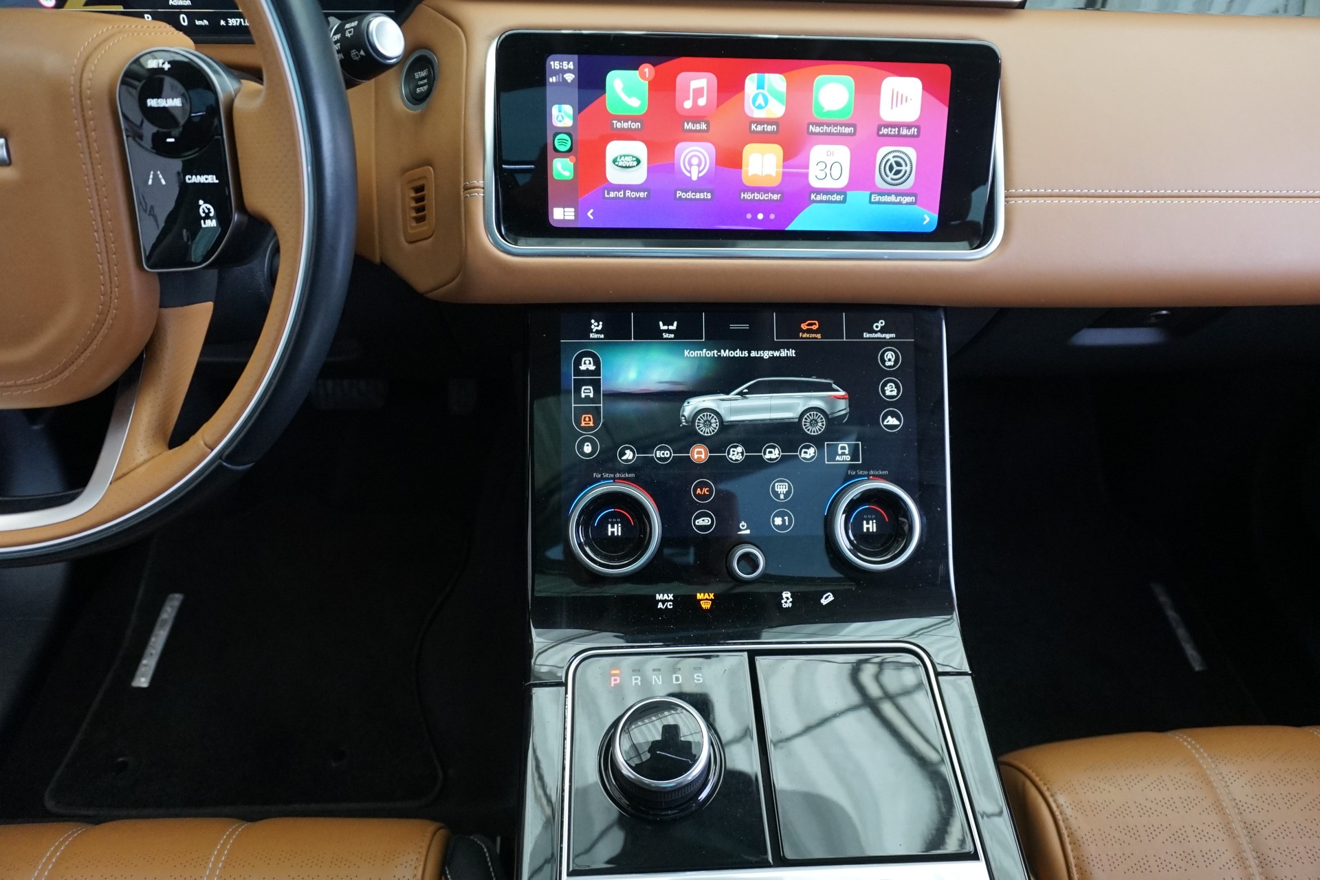 LAND ROVER RR Velar D 240 SE-image-14