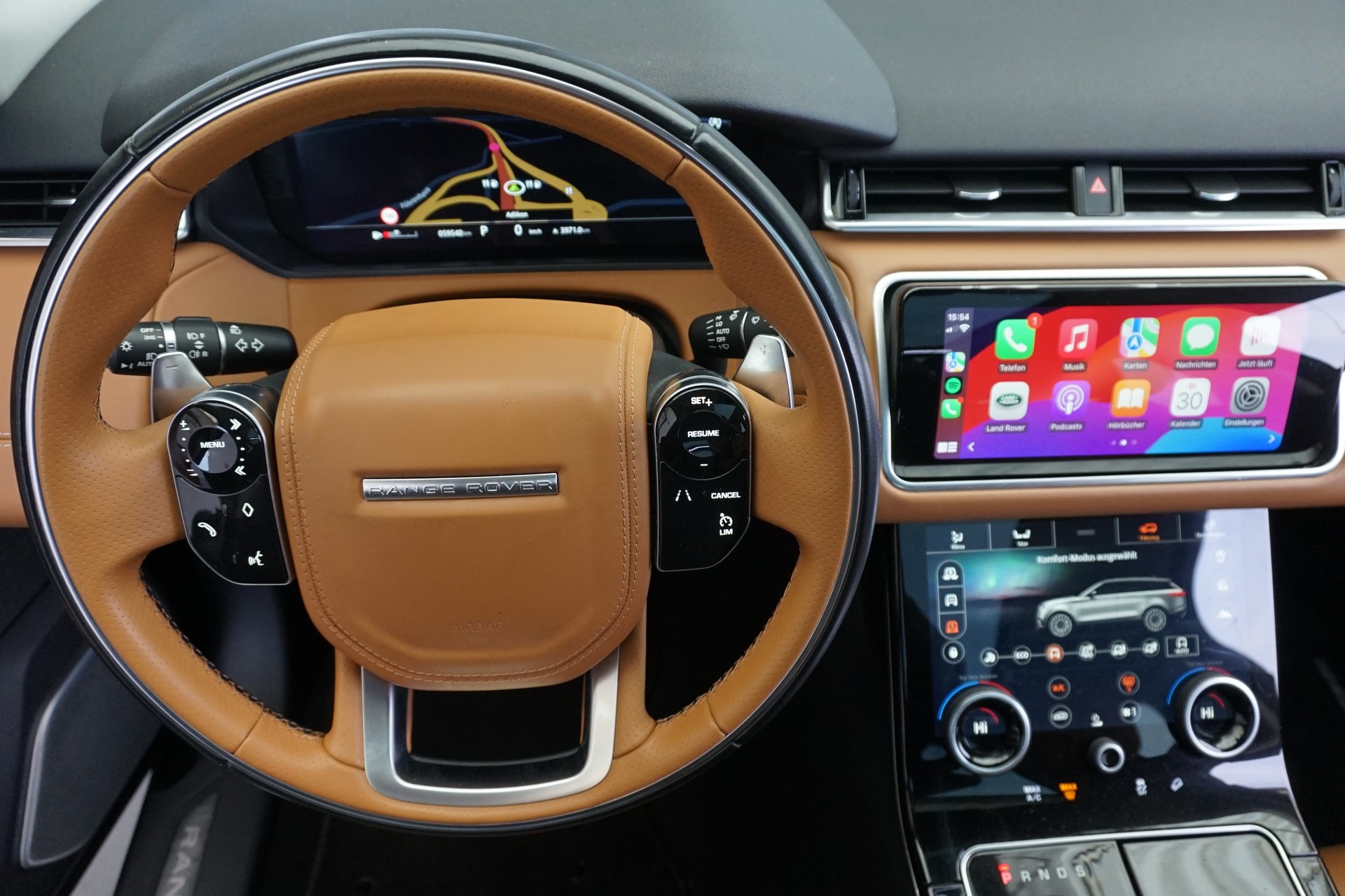 LAND ROVER RR Velar D 240 SE-image-13
