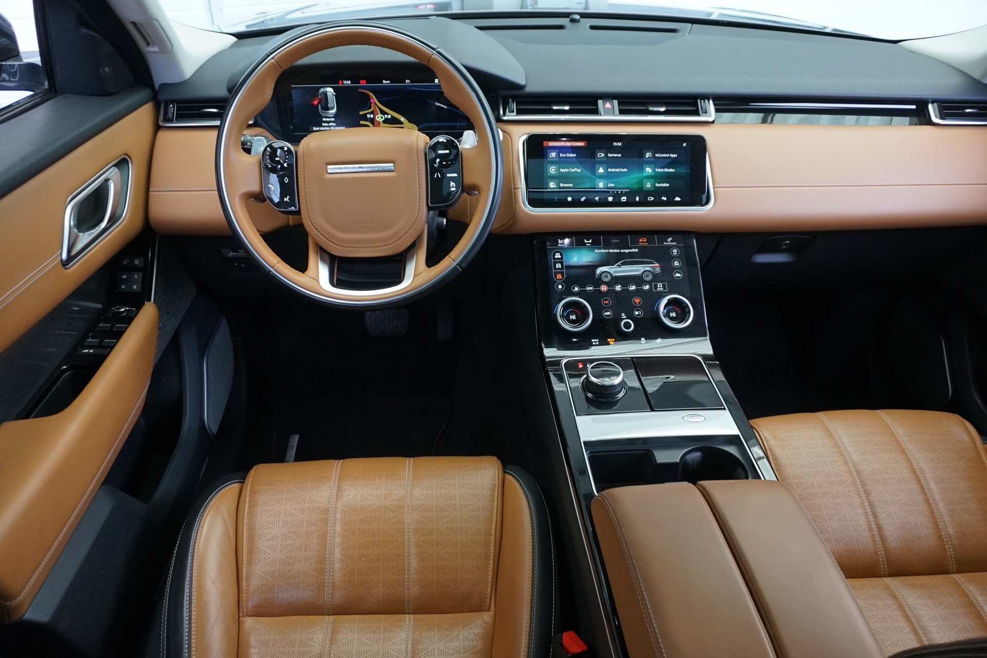 LAND ROVER RR Velar D 240 SE-image-15