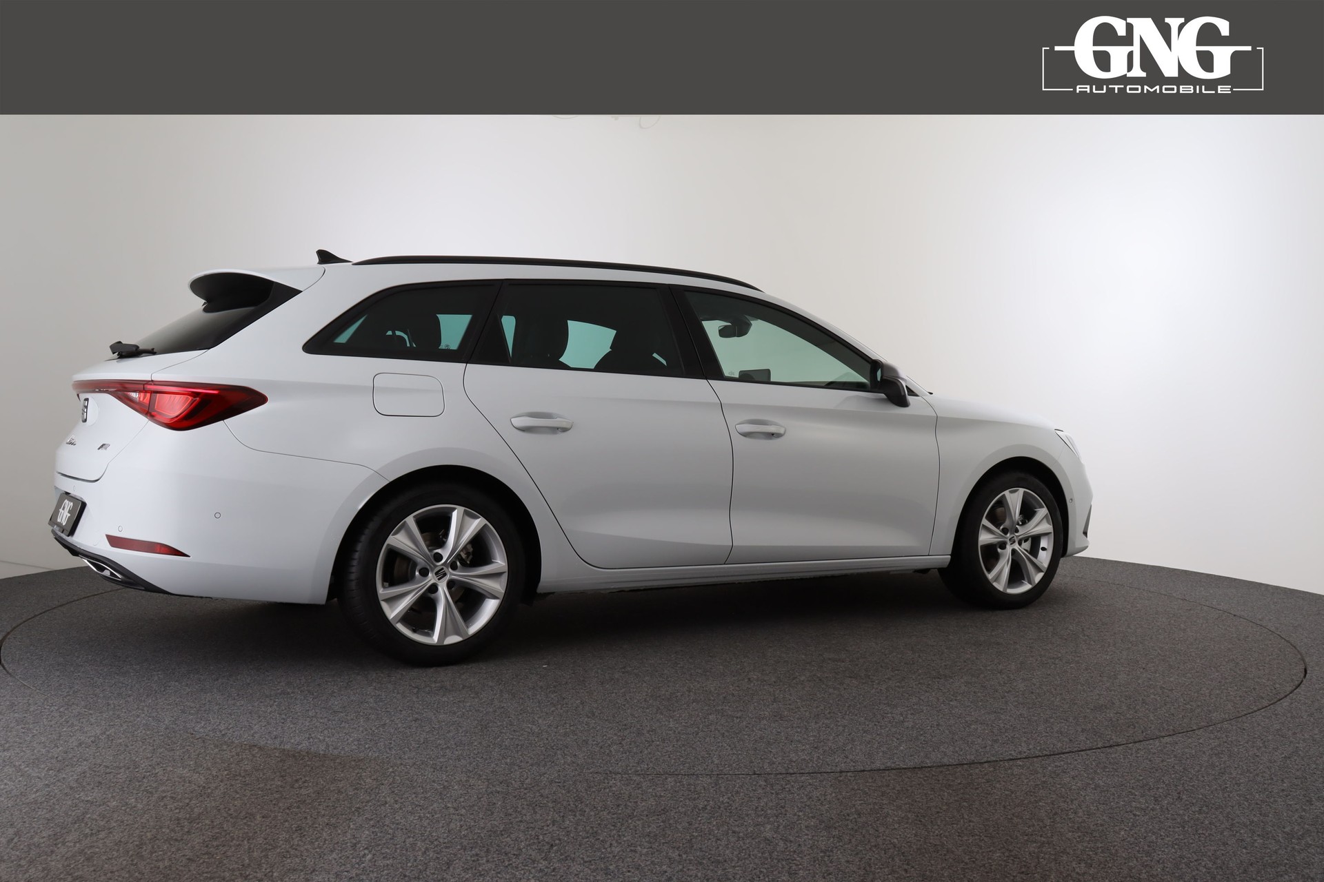 SEAT Leon ST 1.5 eTSI mHEV DSG Move FR-image-7