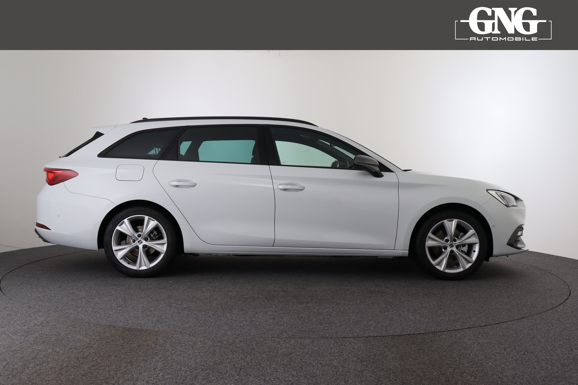 SEAT Leon ST 1.5 eTSI mHEV DSG Move FR-image-8