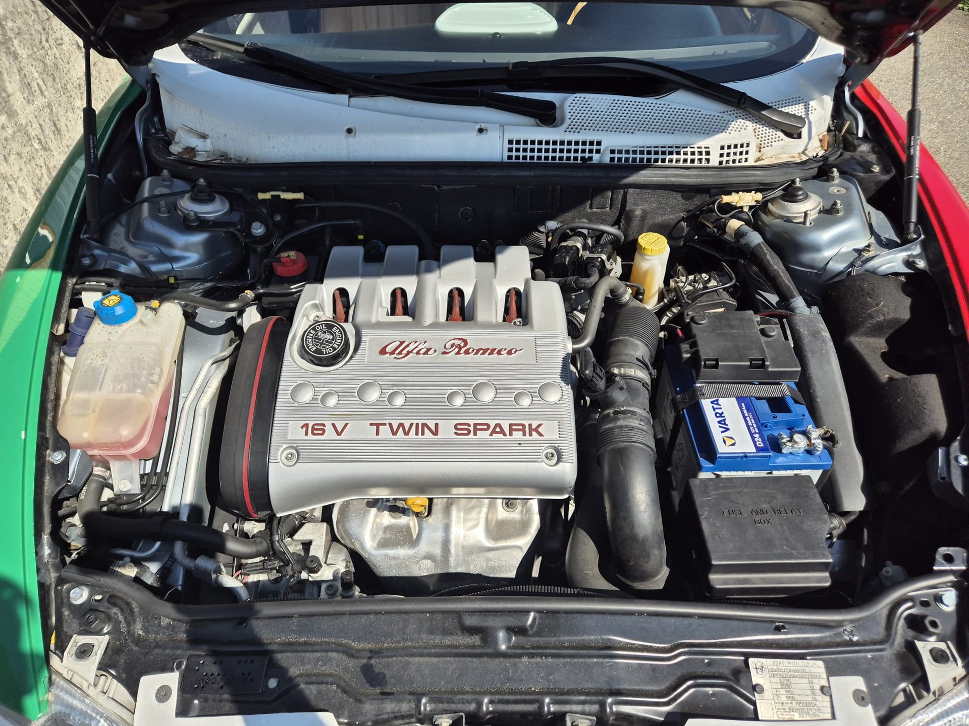 ALFA ROMEO 147 2.0 TS 16V Distinctive-image-24