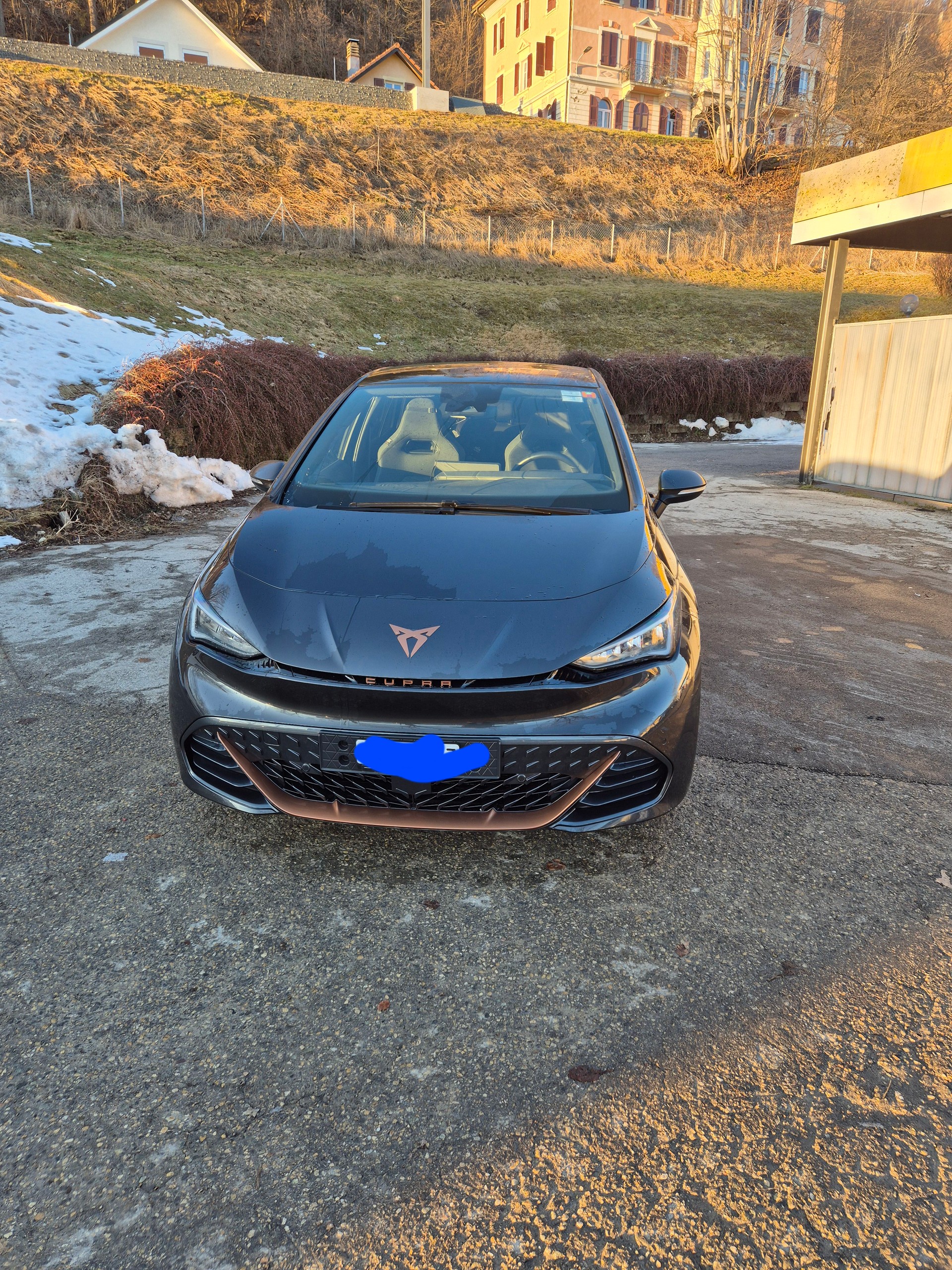 CUPRA Born 58kwh e-boost sensation-image-0