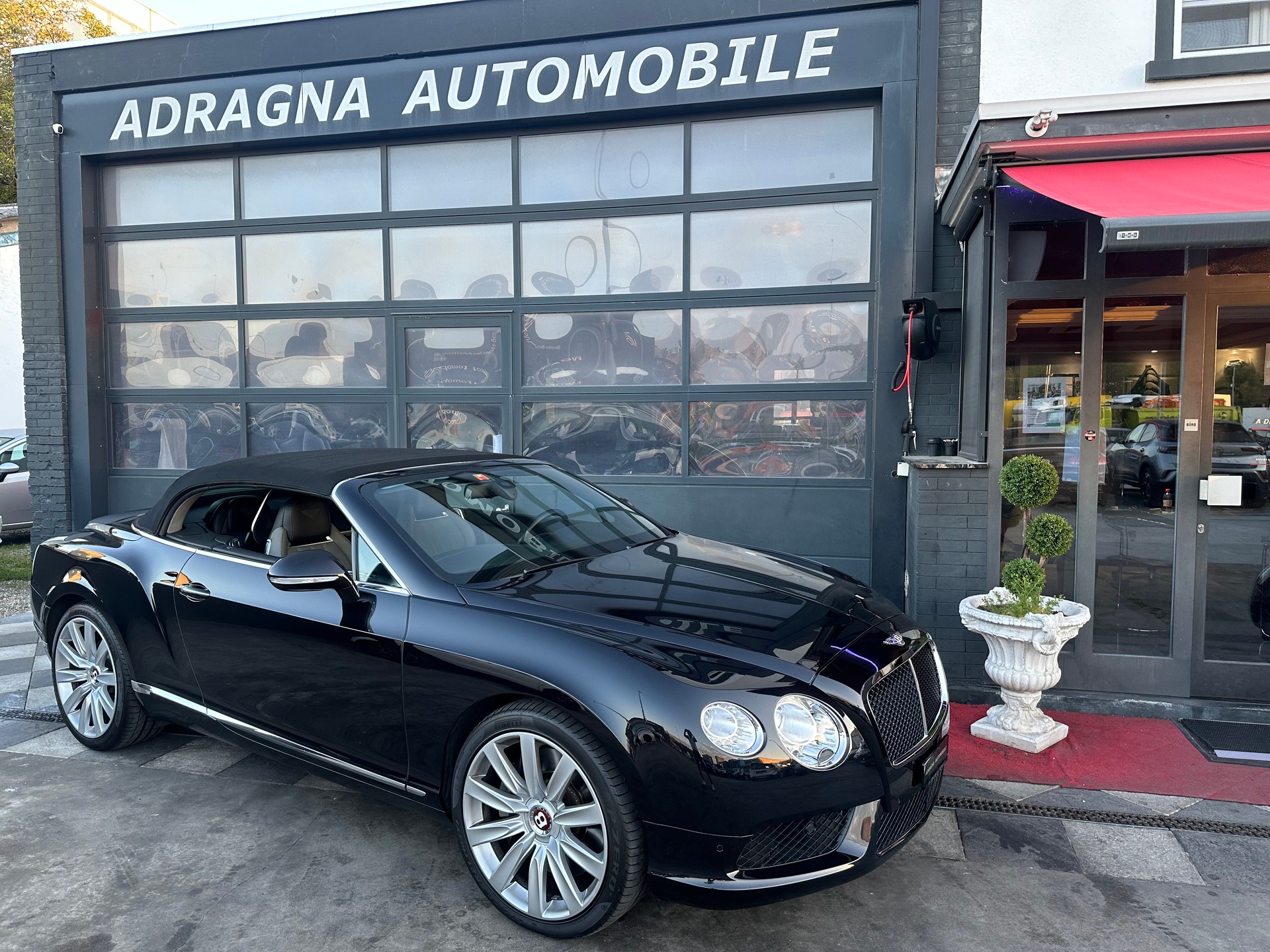 BENTLEY Continental GTC 4.0 V8-image-0