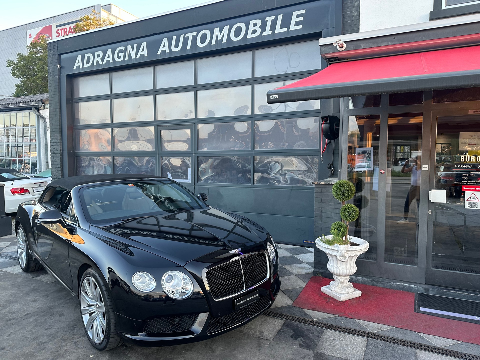 BENTLEY Continental GTC 4.0 V8-image-1