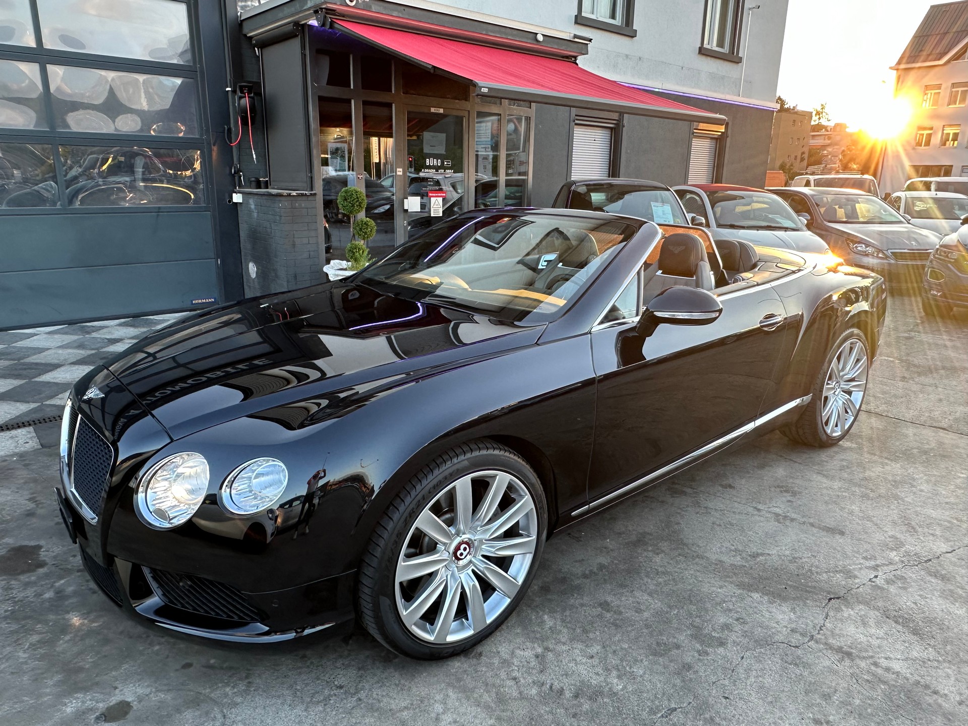 BENTLEY Continental GTC 4.0 V8-image-14