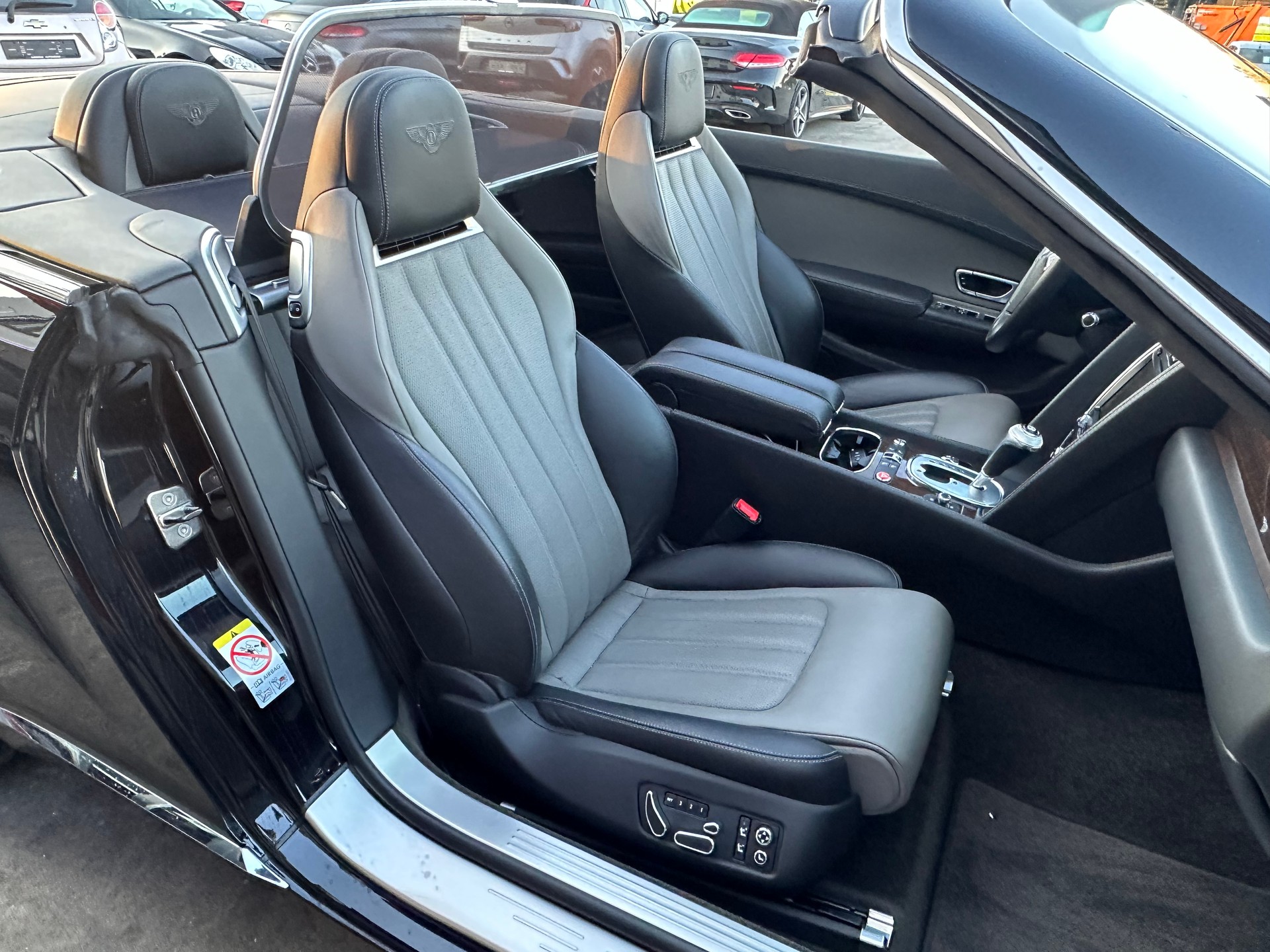 BENTLEY Continental GTC 4.0 V8-image-7