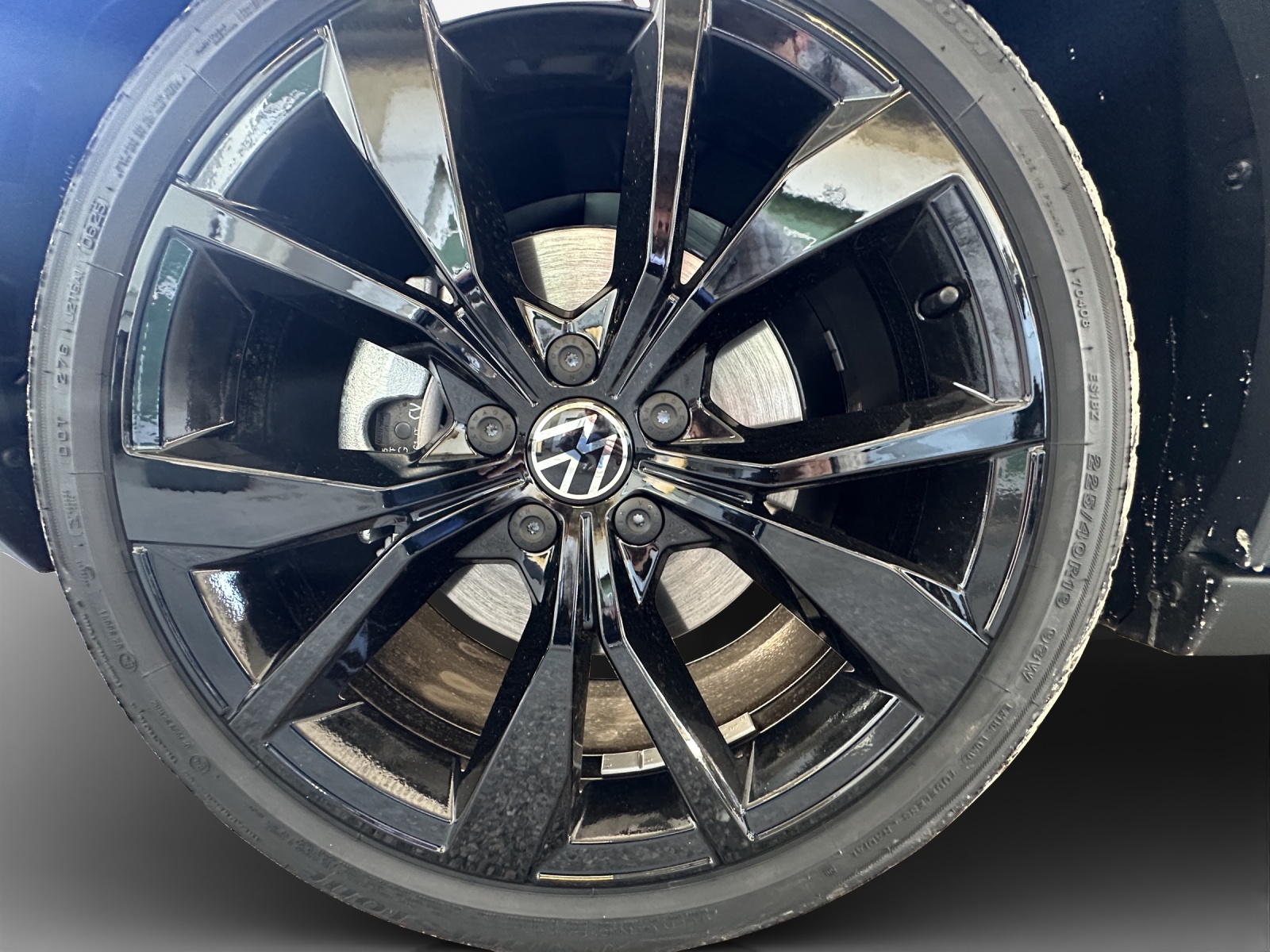 VW T-Roc Cabriolet 1.5 TSI EVO R-Line DSG-image-13