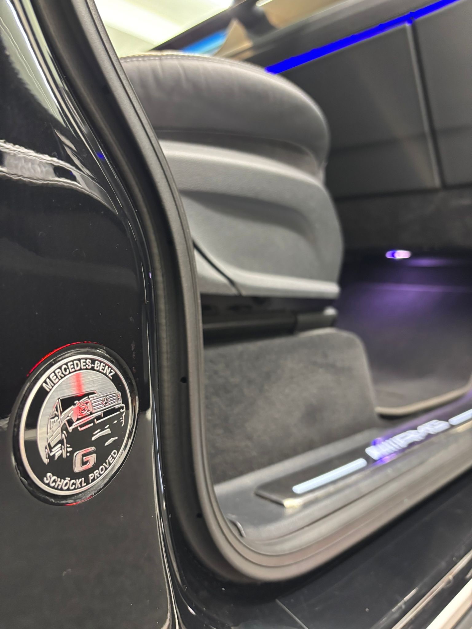 MERCEDES-BENZ G 63 AMG SATIN WHITE MATT-image-28