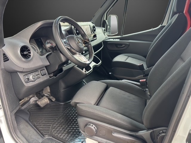 MERCEDES-BENZ Mercedes Benz Sattelzugmaschine Elektro Sprinter 420 PRO CH 4325mm L-image-6