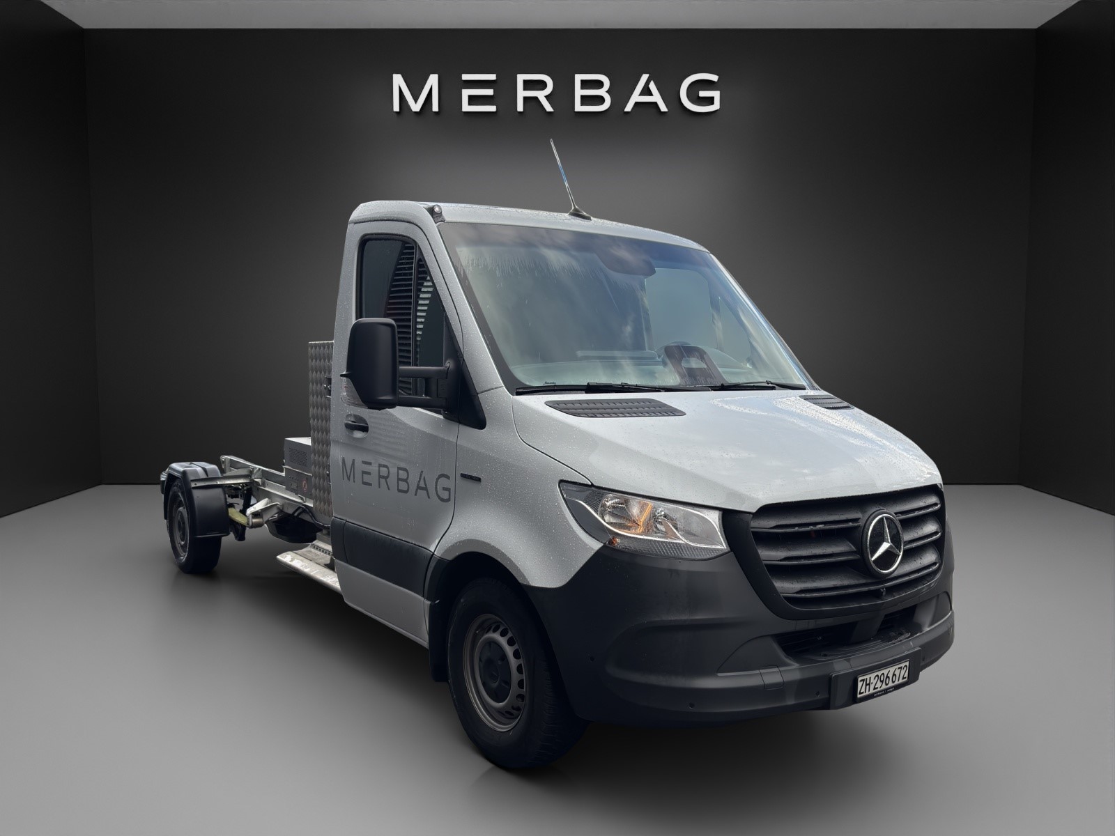 MERCEDES-BENZ Mercedes Benz Sattelzugmaschine Elektro Sprinter 420 PRO CH 4325mm L