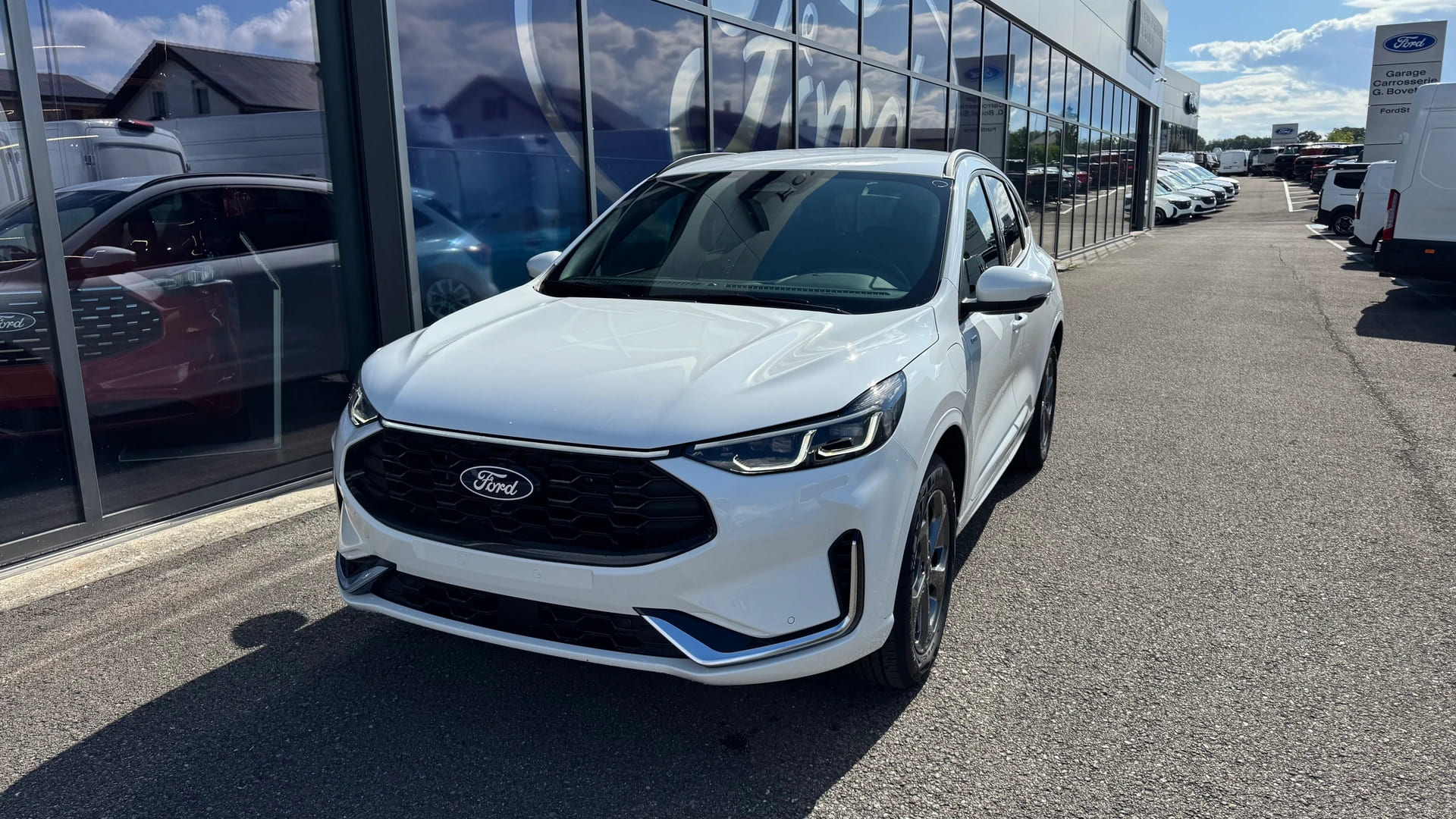 FORD Kuga 2.5 Plug-in Hybrid ST-Lin ST-Line X/PHEV-image-0