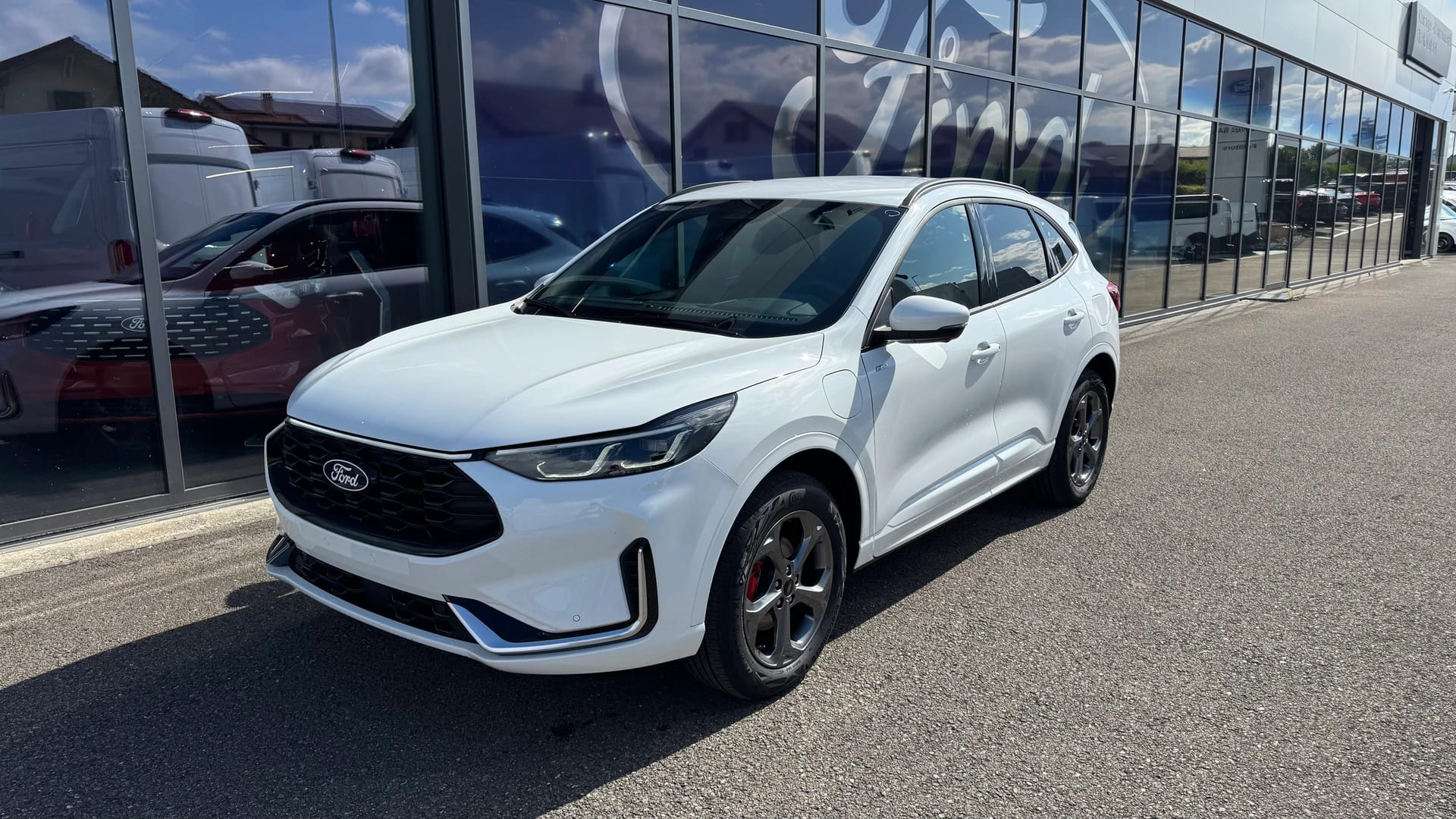 FORD Kuga 2.5 Plug-in Hybrid ST-Lin ST-Line X/PHEV-image-1