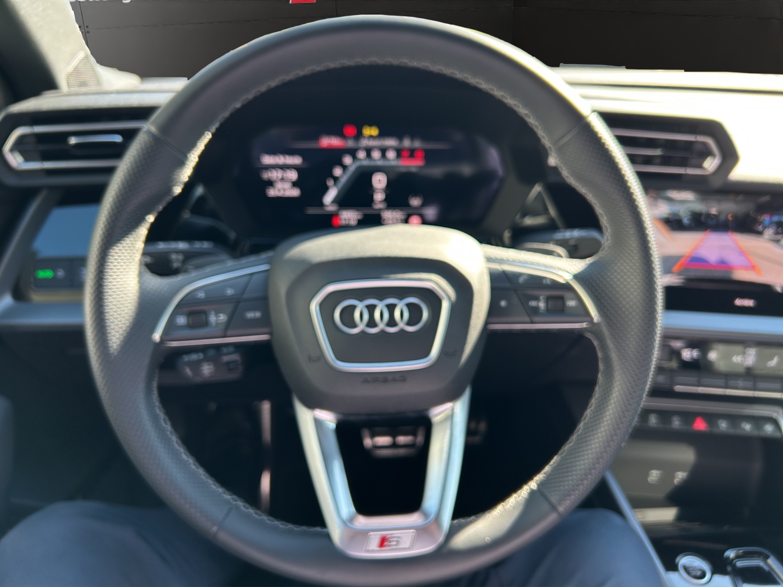 AUDI A3 Sportback 35 TFSI S line Attraction S-tronic-image-9