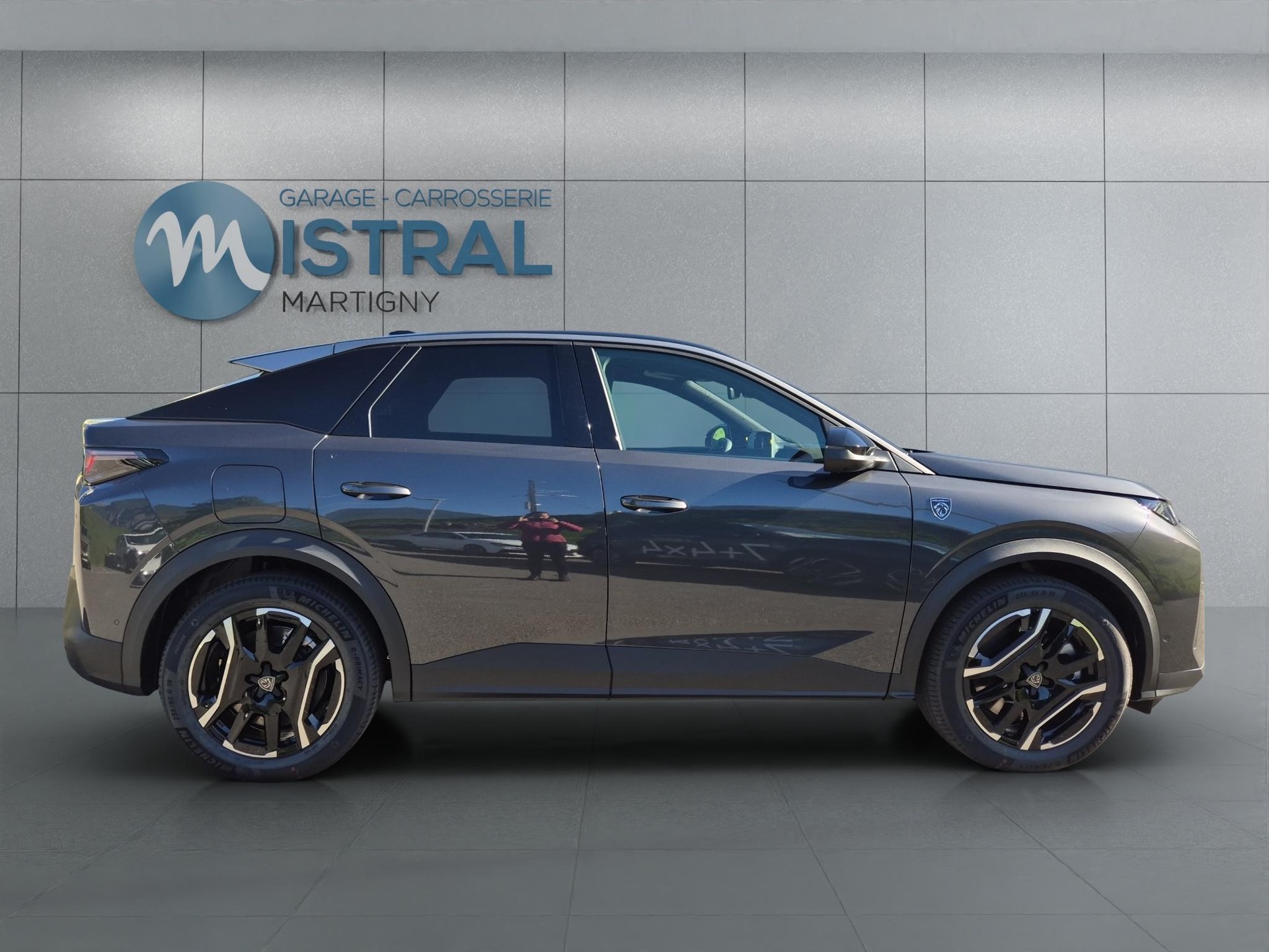 PEUGEOT 3008 1.6 Plug-in Hybrid GT-image-5