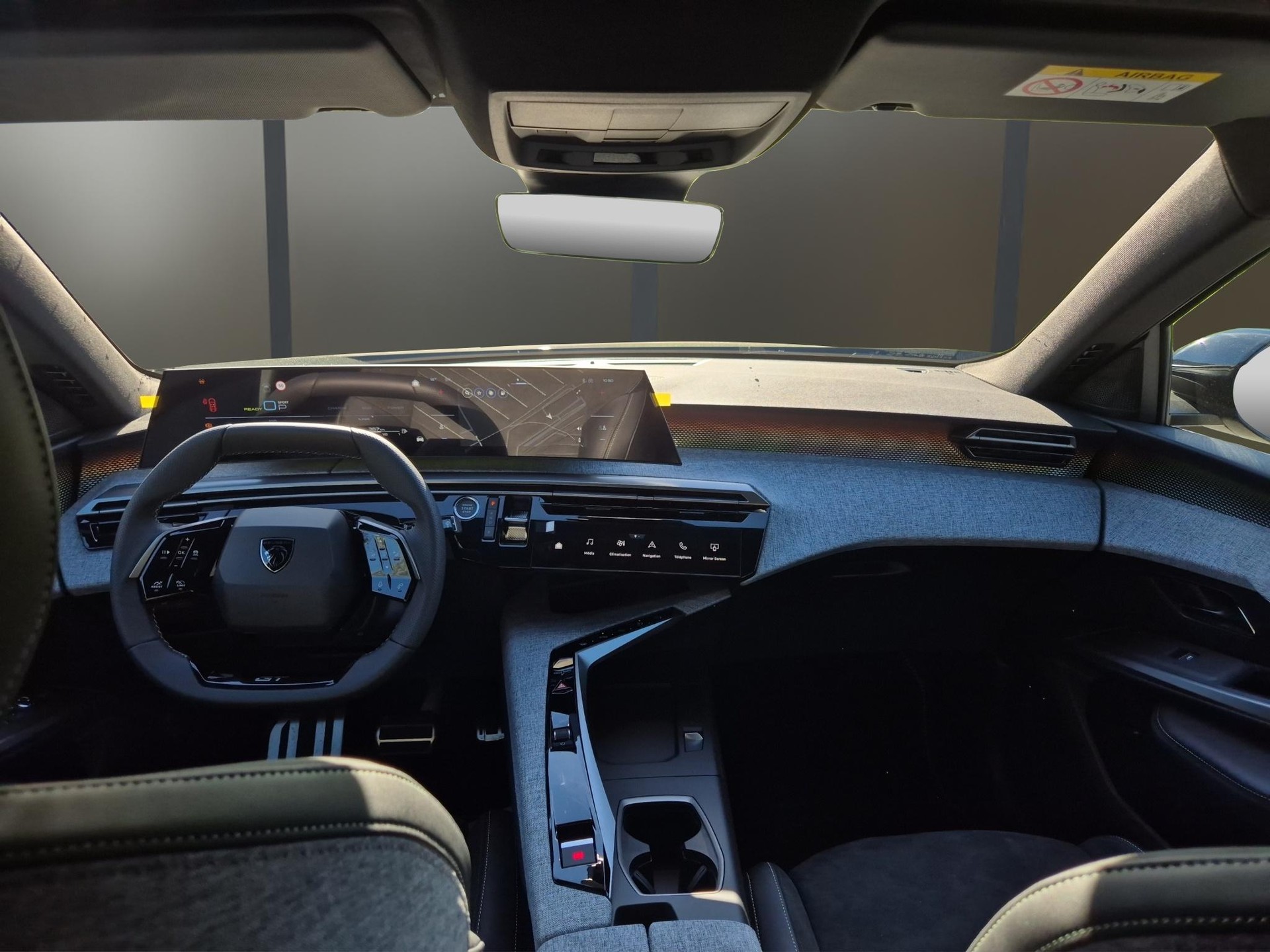PEUGEOT 3008 1.6 Plug-in Hybrid GT-image-12