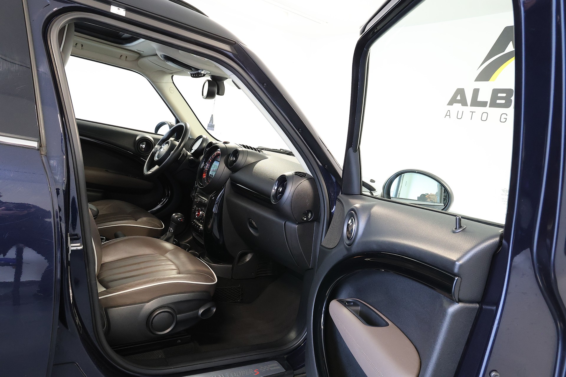 MINI Countryman Cooper S FWD Steptronic-image-10