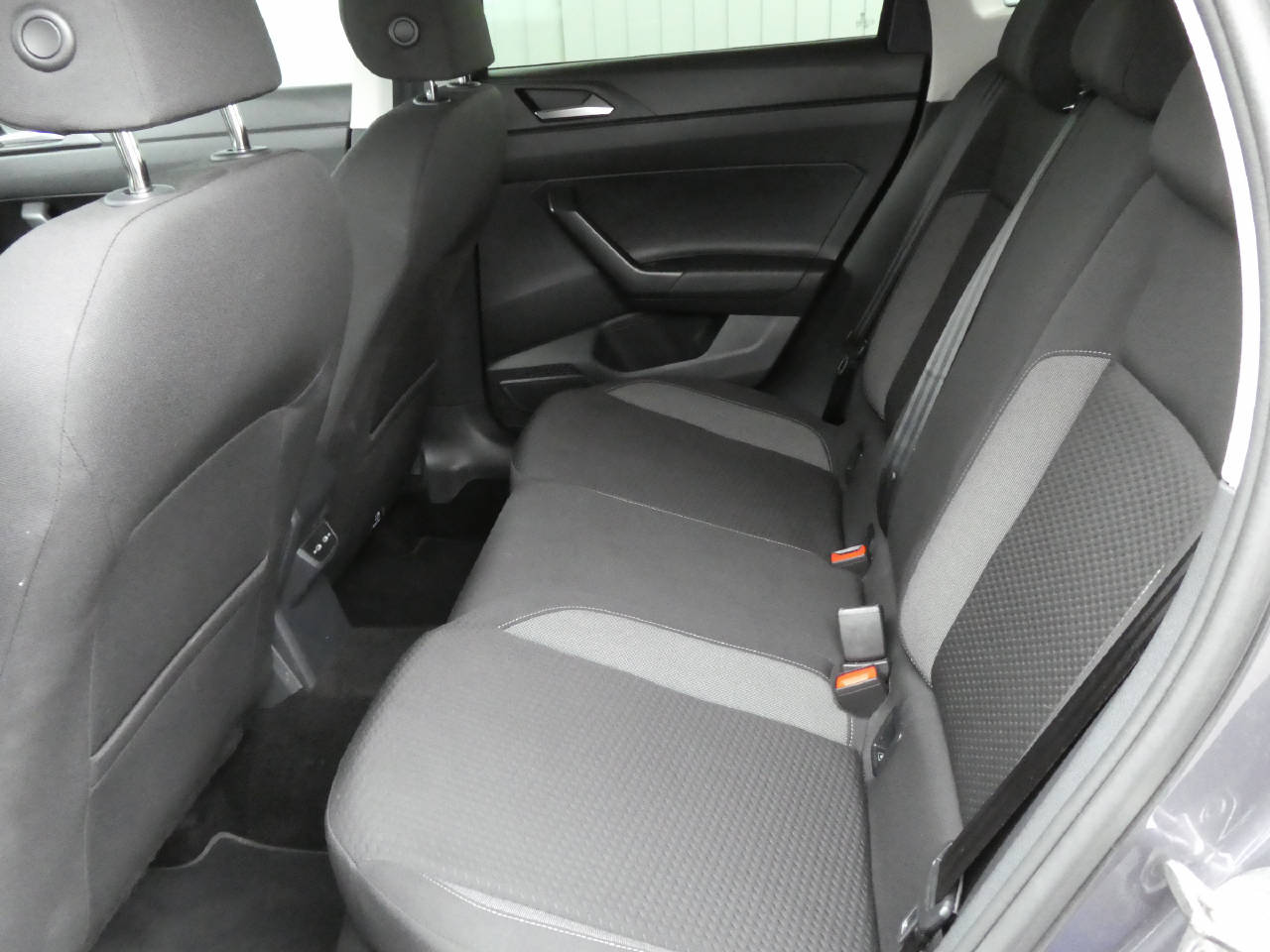 VW Taigo 1.0 TSI Life DSG-image-10