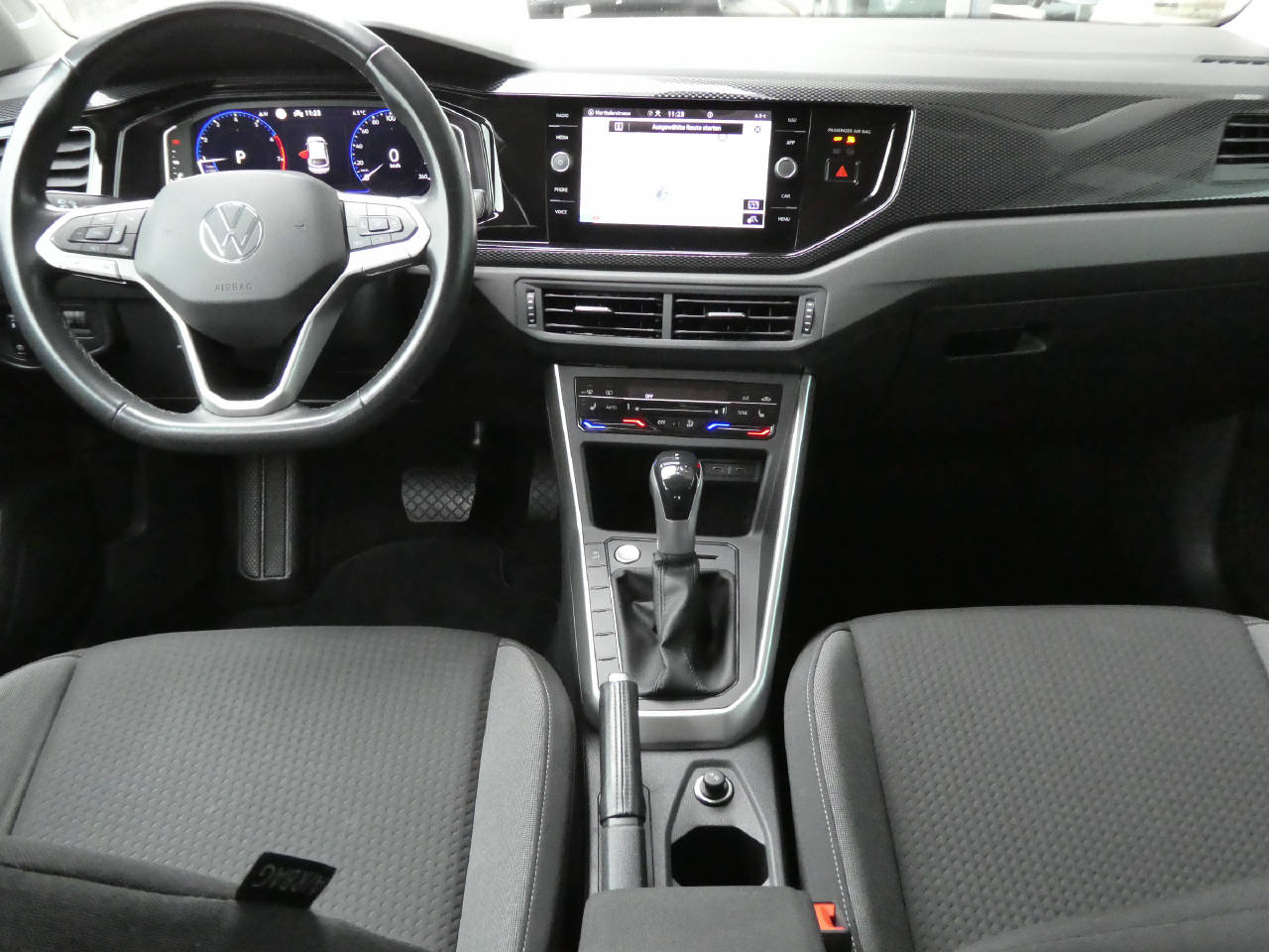 VW Taigo 1.0 TSI Life DSG-image-13